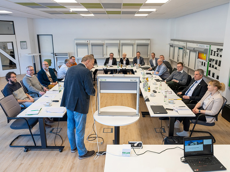 Besondere Highlights des umfassenden Produktprogramms standen ebenso auf der Agenda der Außendiensttagung. Foto: © Selve