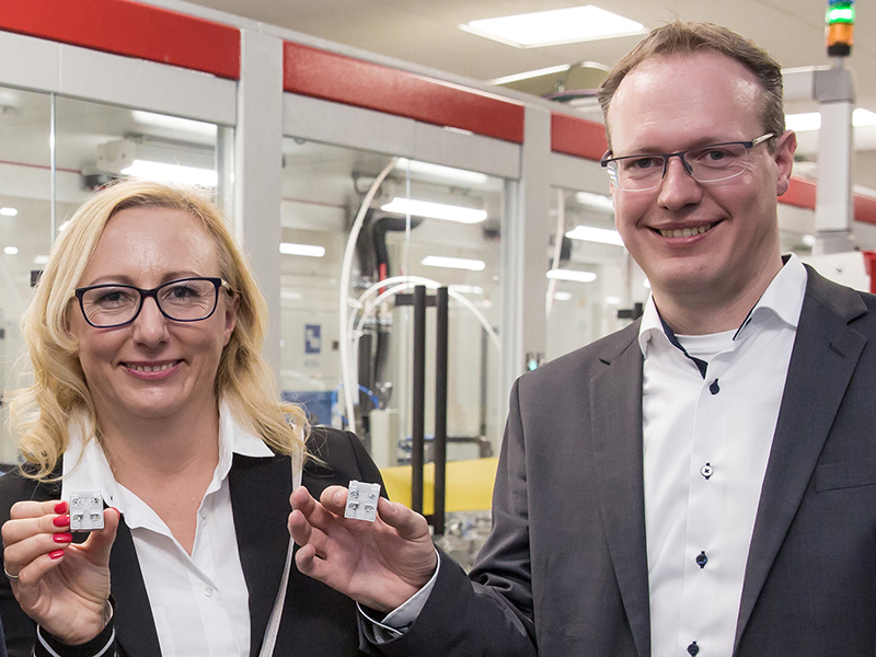 Inzwischen wird das Familienunternehmen in 3. Generation durch die Enkelkinder des Firmengründers, Nicole und Achim Bernstein, geführt. Foto: © Bernstein