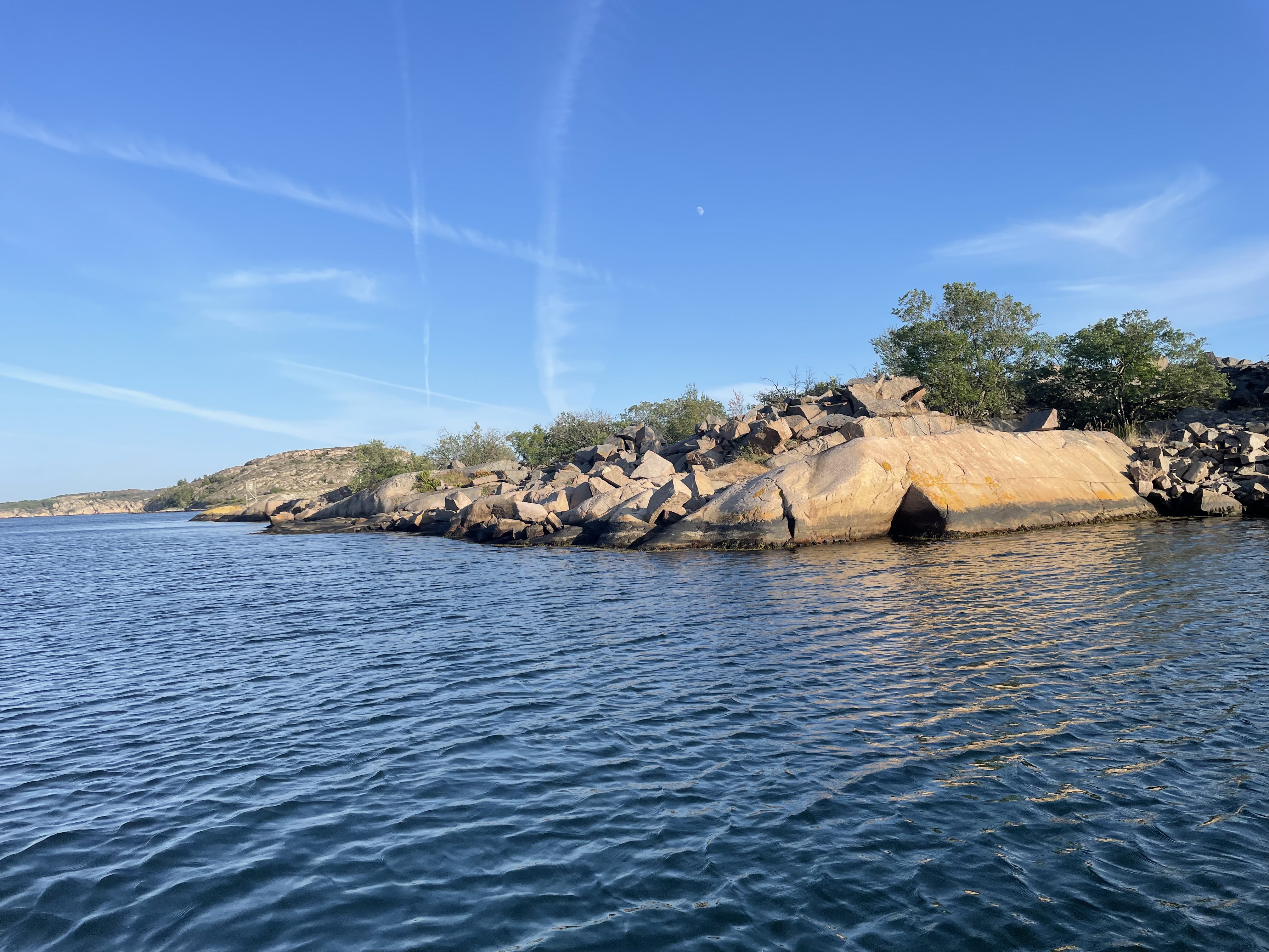 Auch vom Wasser beeindruckend: die Schären. Foto: © Stefan Buhren