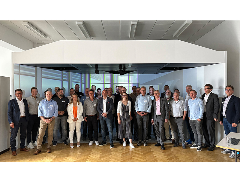 Zahlreiche Gäste und Mitglieder des FVHF erhielten auf dem Deutschen Fassadentag Einblick in die digitale Planung einer VHF. Foto: © FVHF e.V.