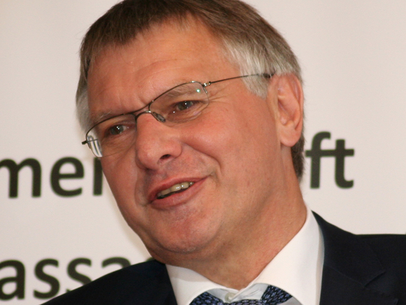 VFF-Präsident Detlef Timm mahnte, Architekten dürften bei der Digitalisierung die Details nicht aus den Augen verlieren. Foto: © Vössing