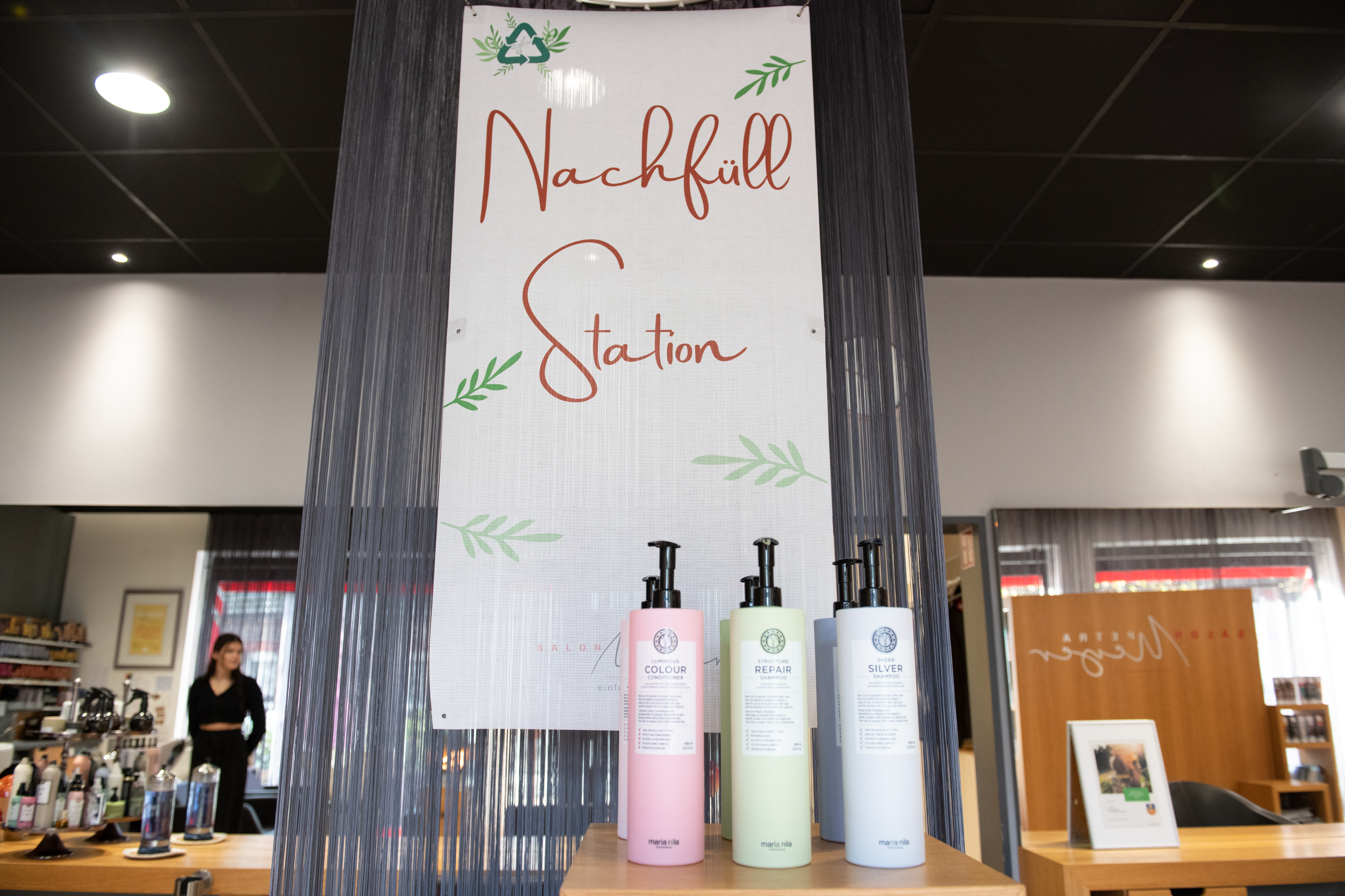 Nachfüllstation für Produkte. Foto: © Top Hair International / Melanie Fredel