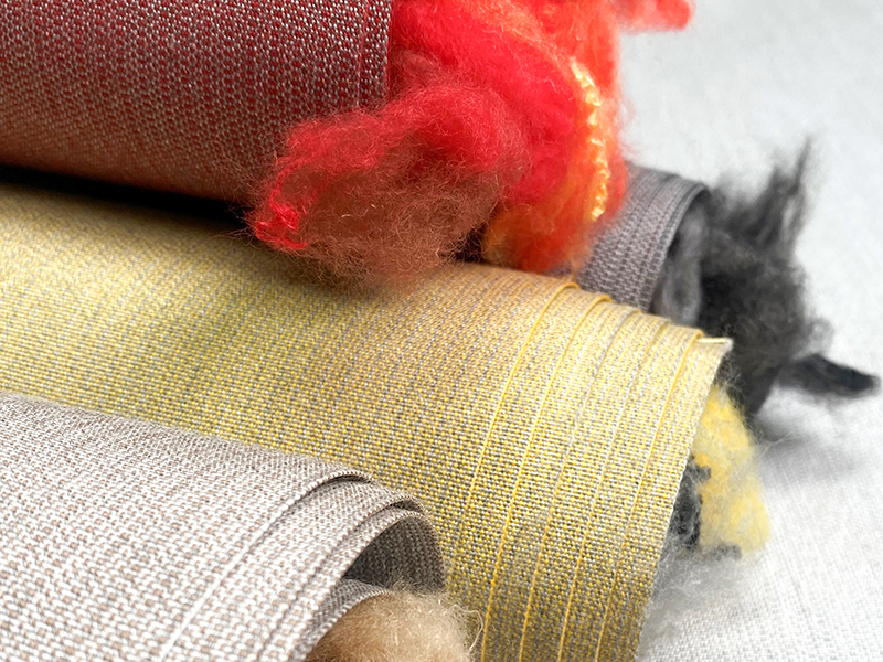 Dank des raffinierten Dessins aus der Hand der Chef-Designerin Cornelia Pongritz kann eine konstante Farbdarstellung für erhebliche Mengen garantiert werden. Foto: © Sattler Sun-Tex GmbH