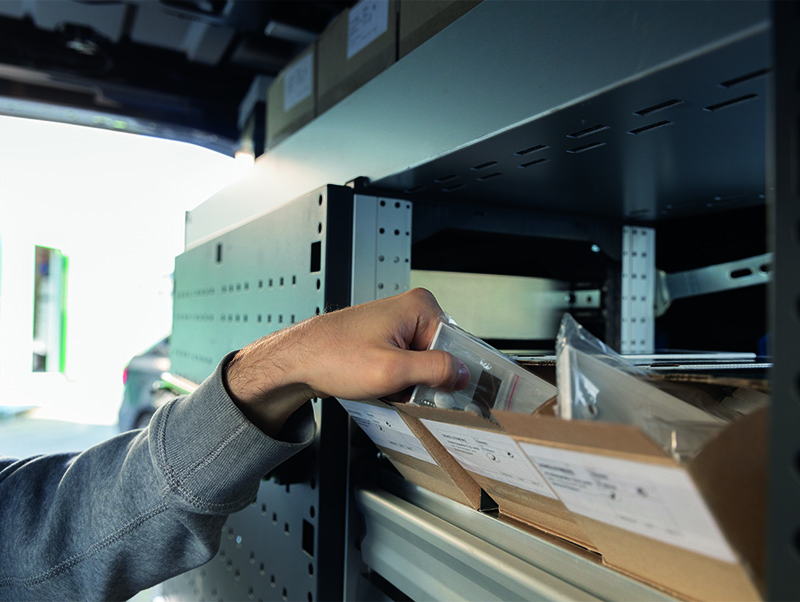 Der clevere Systemkarton unterstützt das Handwerk effektiv bei der Arbeit und reduziert unnötige Kosten. Foto: © Schellenberg Professional