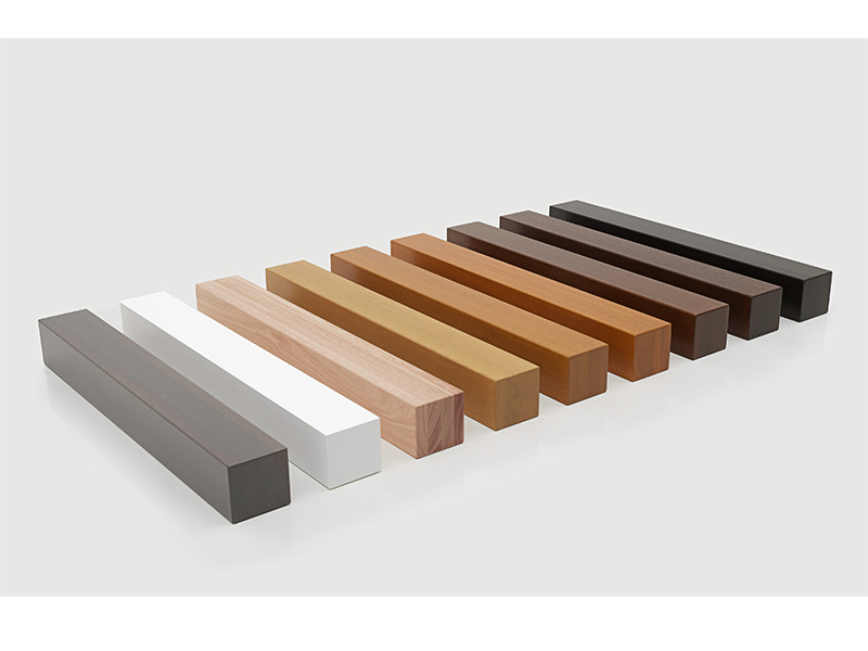 Wintergärten, Terrassendächer und Glas-Faltwände aus dem FSC-zertifizierten Hartholz Red Grandis sind bei Solarlux bis Ende Juni 2025 ohne Aufpreis erhältlich. Dies gilt auch für neun Sonderfarben, was zusätzliche Preisnachlässe bedeutet. Foto: © Solarlux