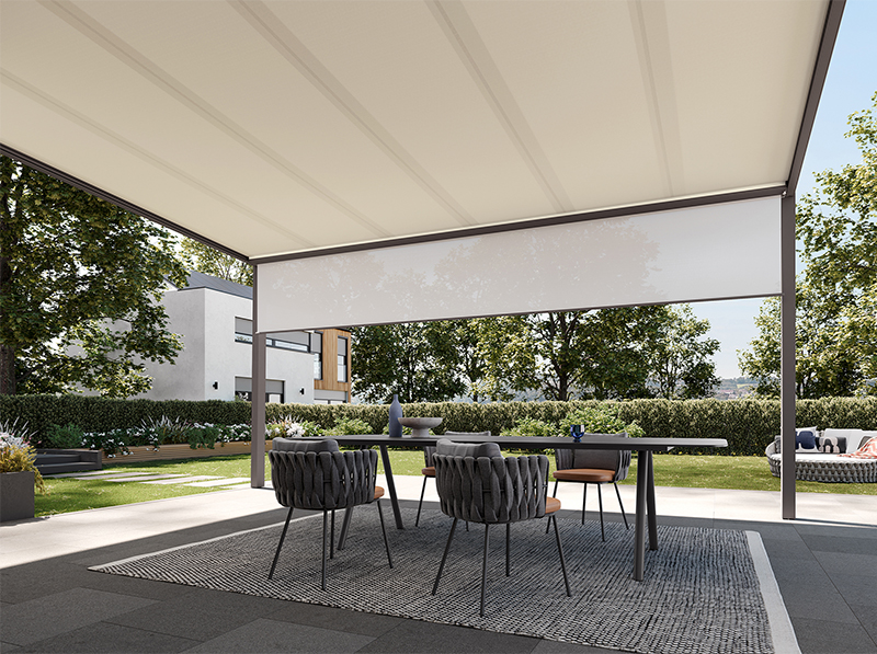 Auch bei diesem Modell besteht die Option, das Ausfallprofil als Schutz vor blendendem Licht mit der Funktion Schattenplus auszustatten. Foto: © Markilux