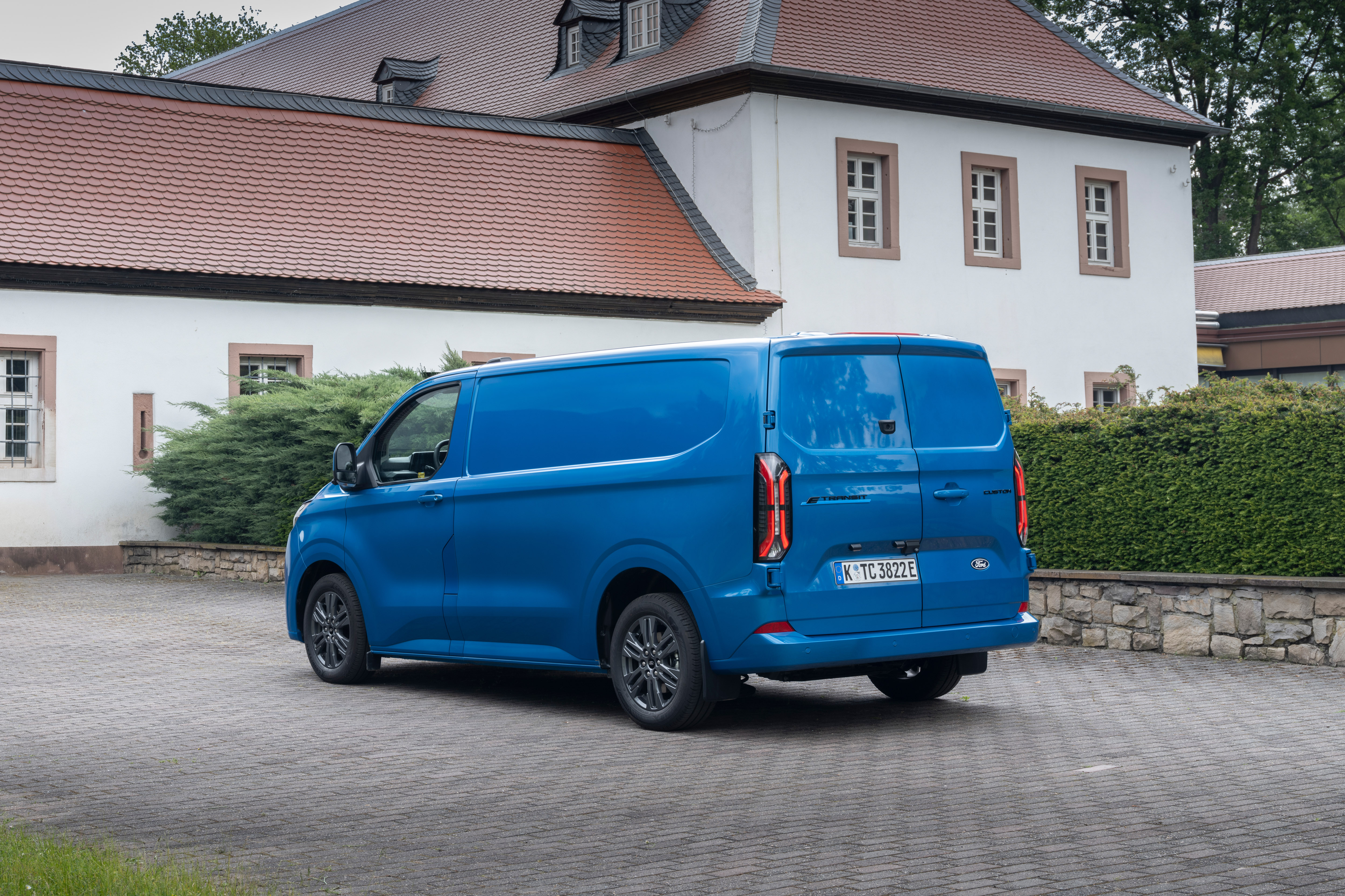 Der Basisantrieb reicht für die meisten Bedingungen schon vollkommen aus. Foto: © Ford