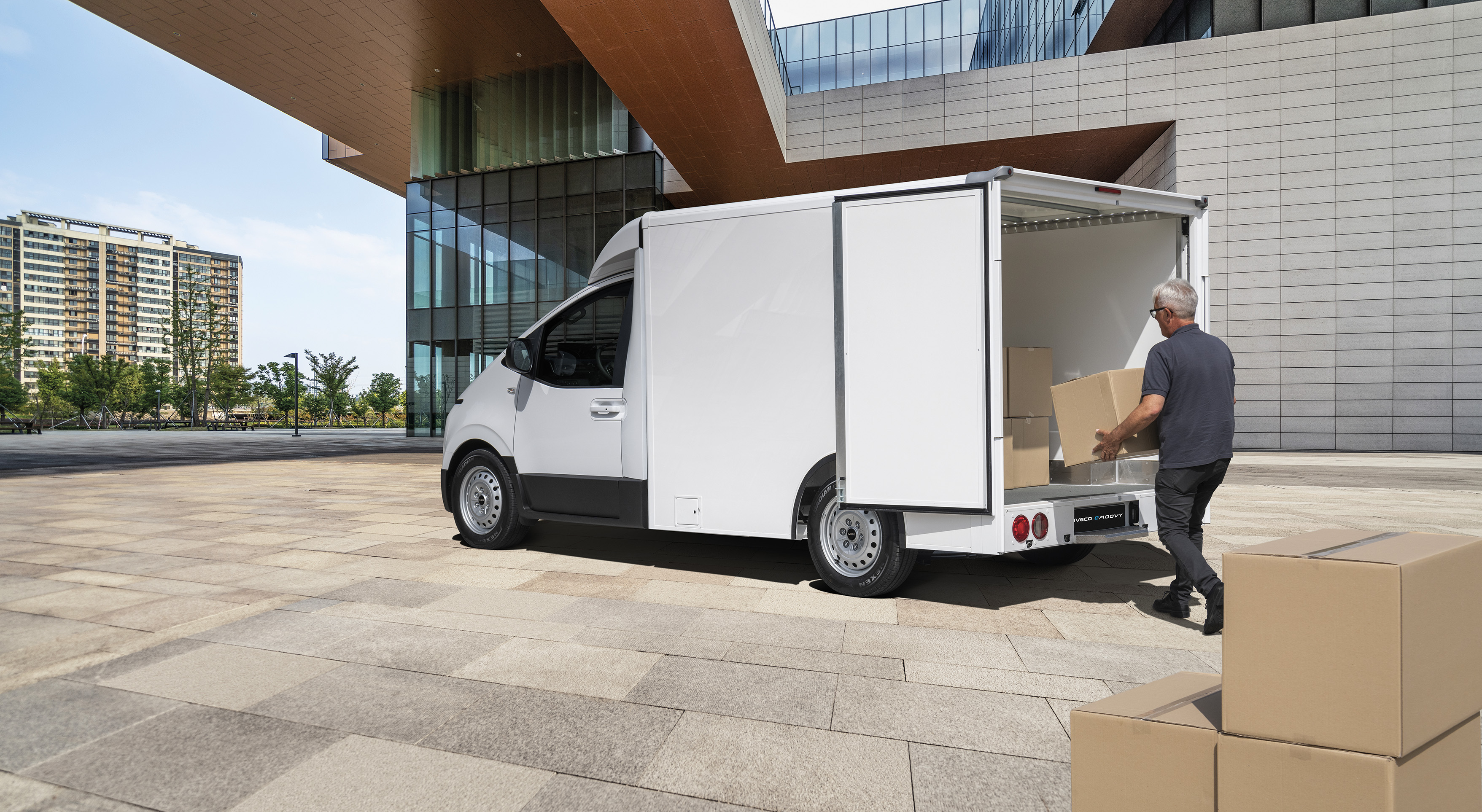 Das Modell gibt mit unterschiedlichen Aufbauten im Einrechnungsgeschäft; die Bestellbücher öffnen im Oktober. Foto: © Iveco