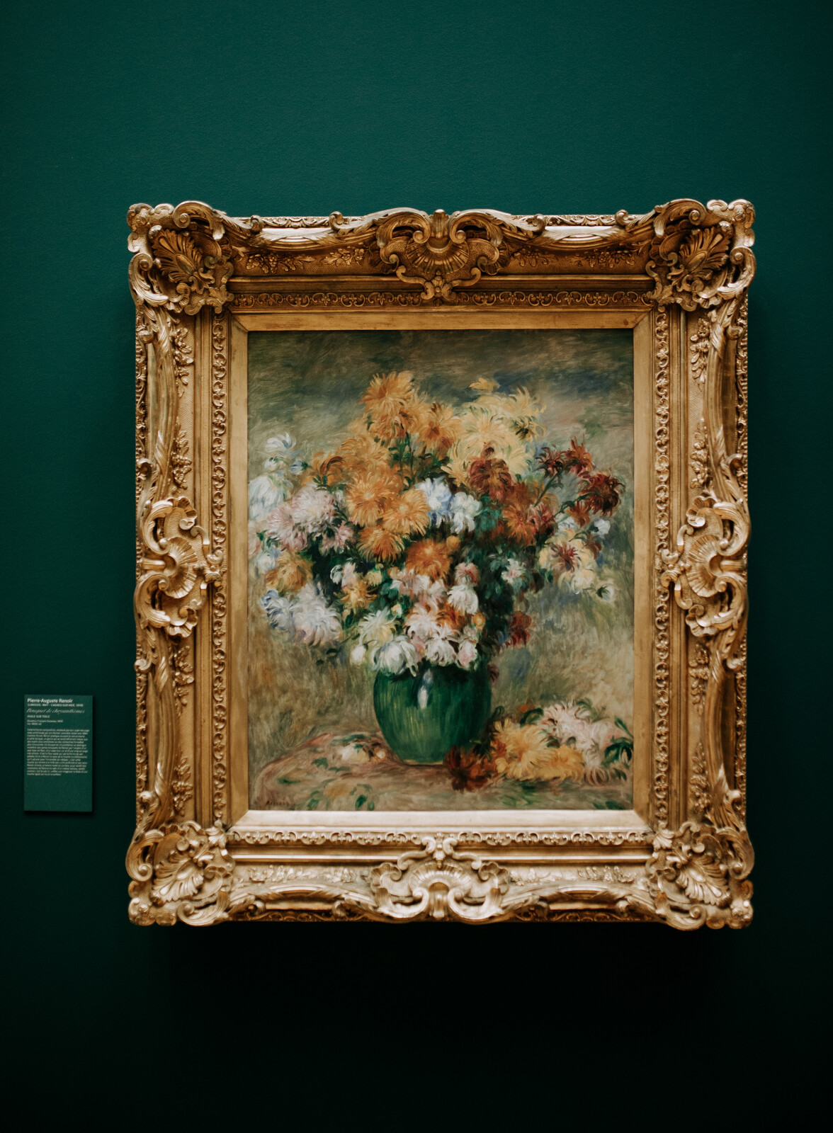 Vase mit Chrysanthemen: eines der Werke Renoirs. Foto: © Marie-Anaïs Thierry / Normandie Tourisme