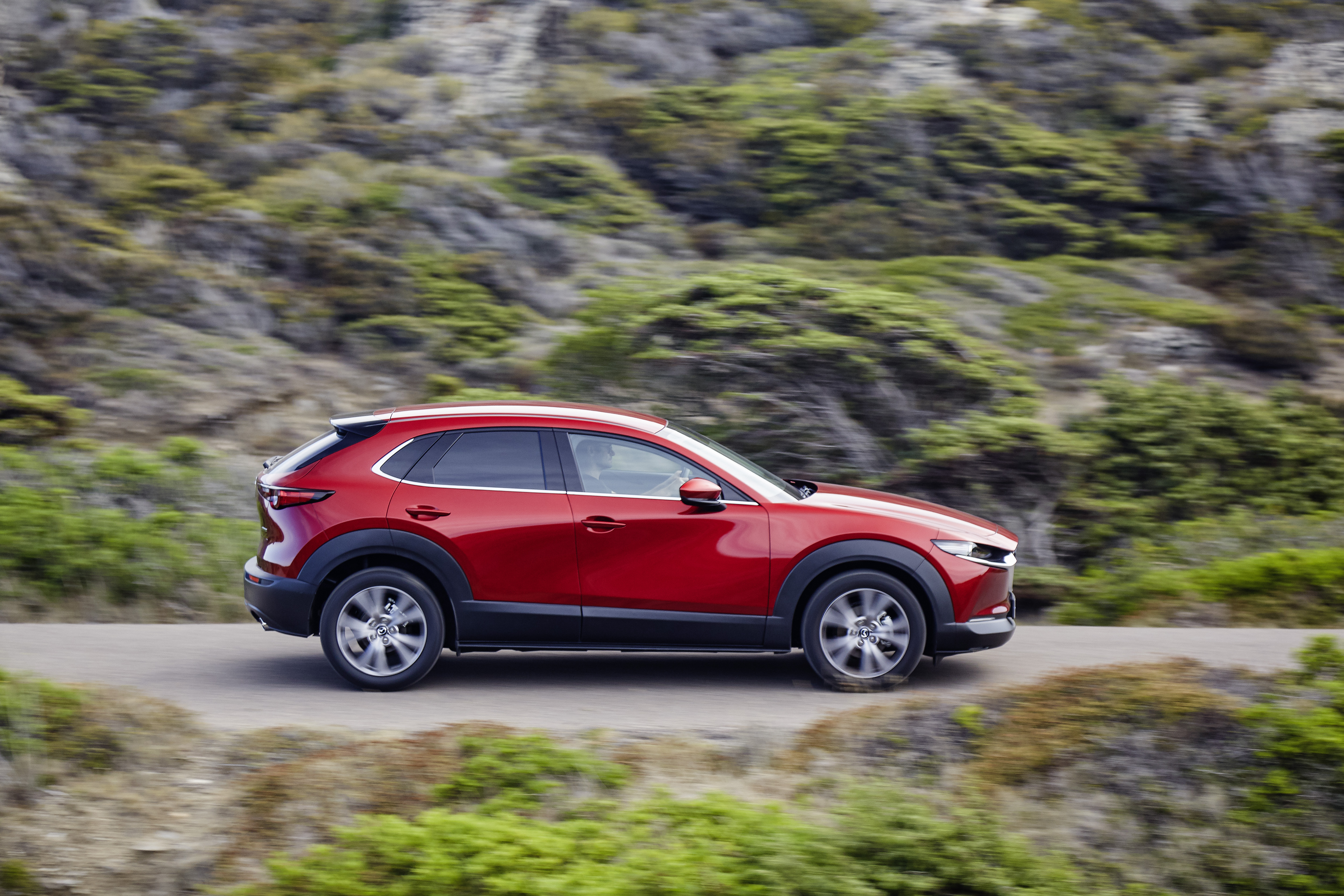 Gefällige Optik: der neue CX-30 Foto: © Mazda