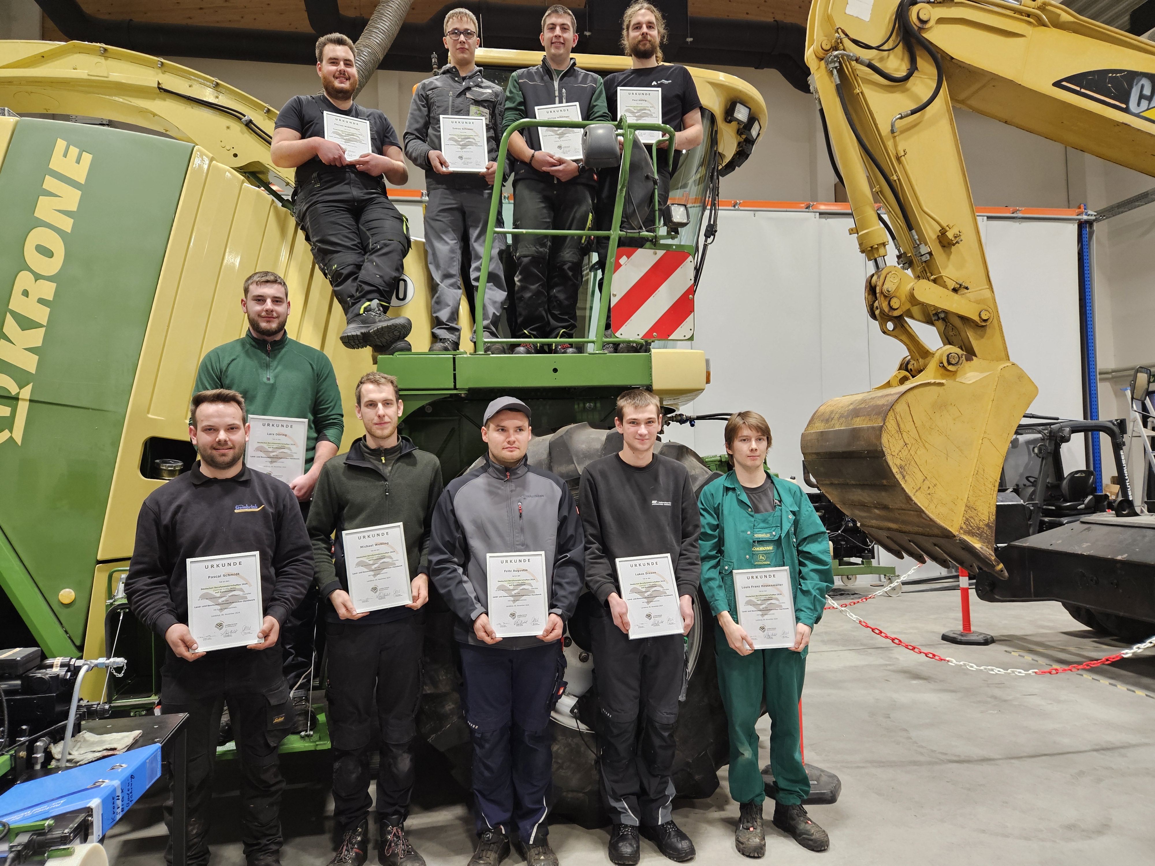 Zehn Landessieger haben an der Deutschen Meisterschaft der Land- und Baumaschinenmechatroniker 2024 in Landshut teilgenommen. Foto: © LandBauTechnik Bundesverband