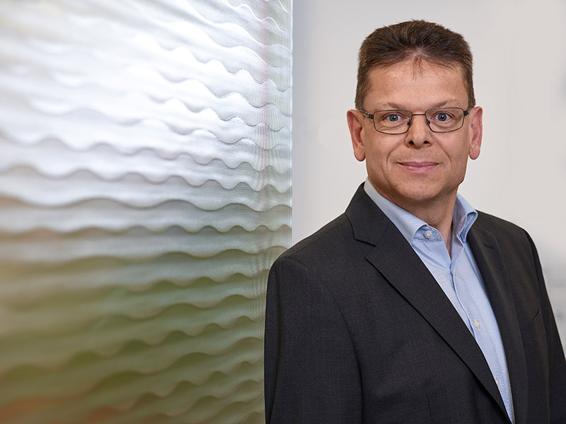 Clemens Schopp, Niederlassungsleiter Freiburg. Foto: © Olaf Rohl/Saint-Gobain Glassolutions