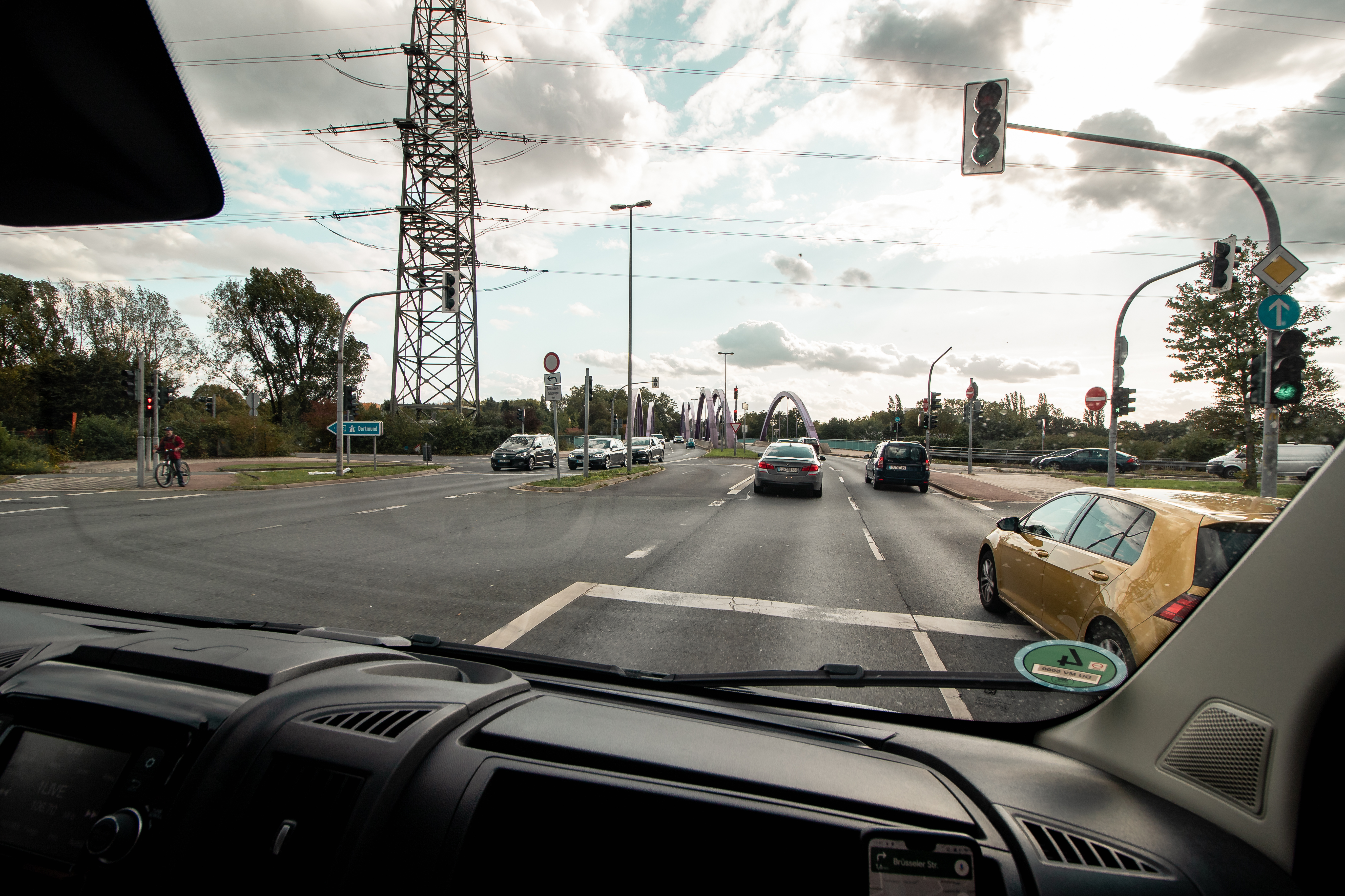 Das Ruhrgebiet - unendliche Straßen Foto: © Lukas Grabowsky