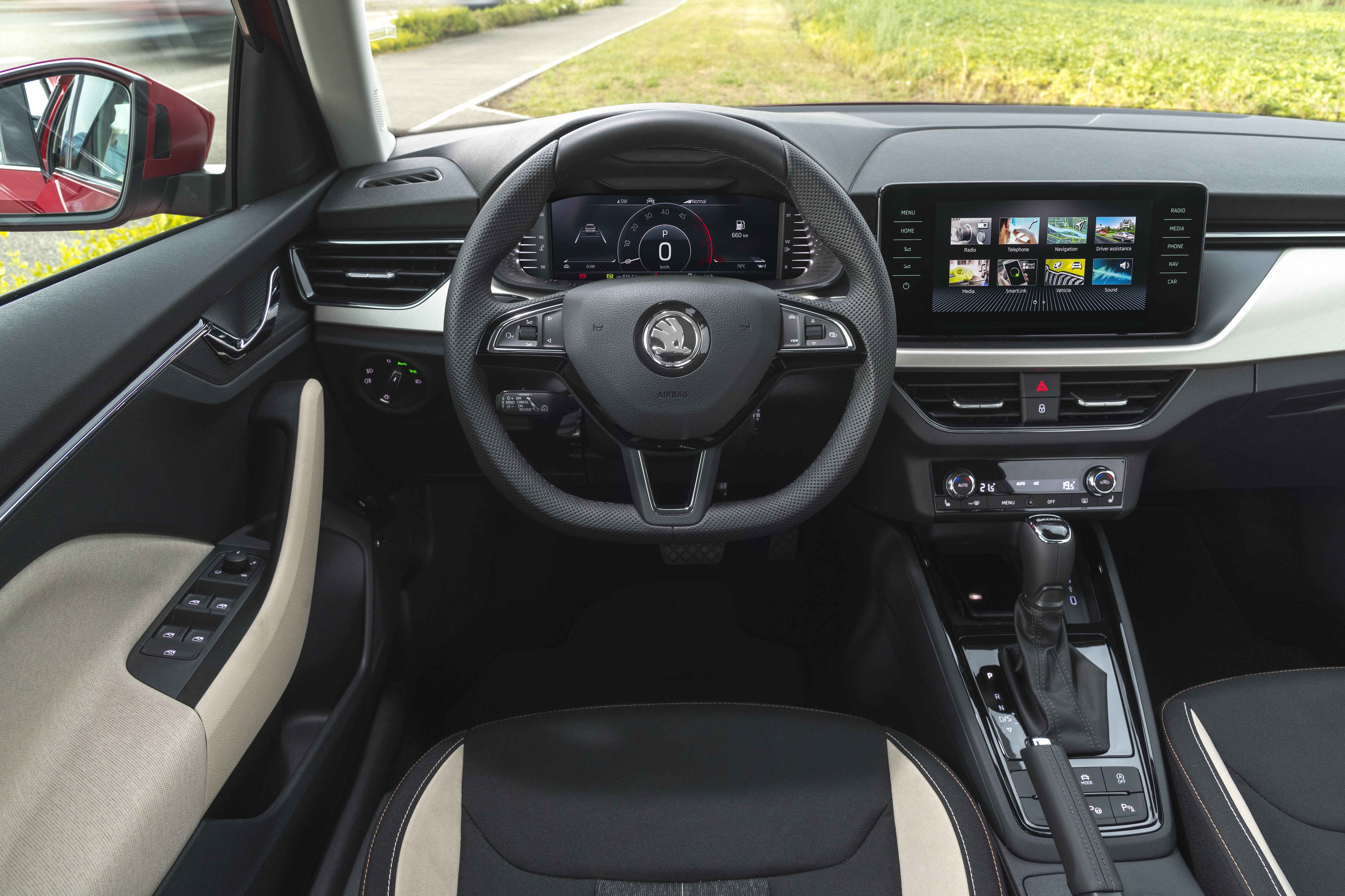 Das neue Multimedia zählt in seiner besten Ausführung zum größten seiner Klasse. Foto: © Skoda Das neue Multimedia zählt in seiner besten Ausführung zum größten seiner Klasse. Foto: © Skoda