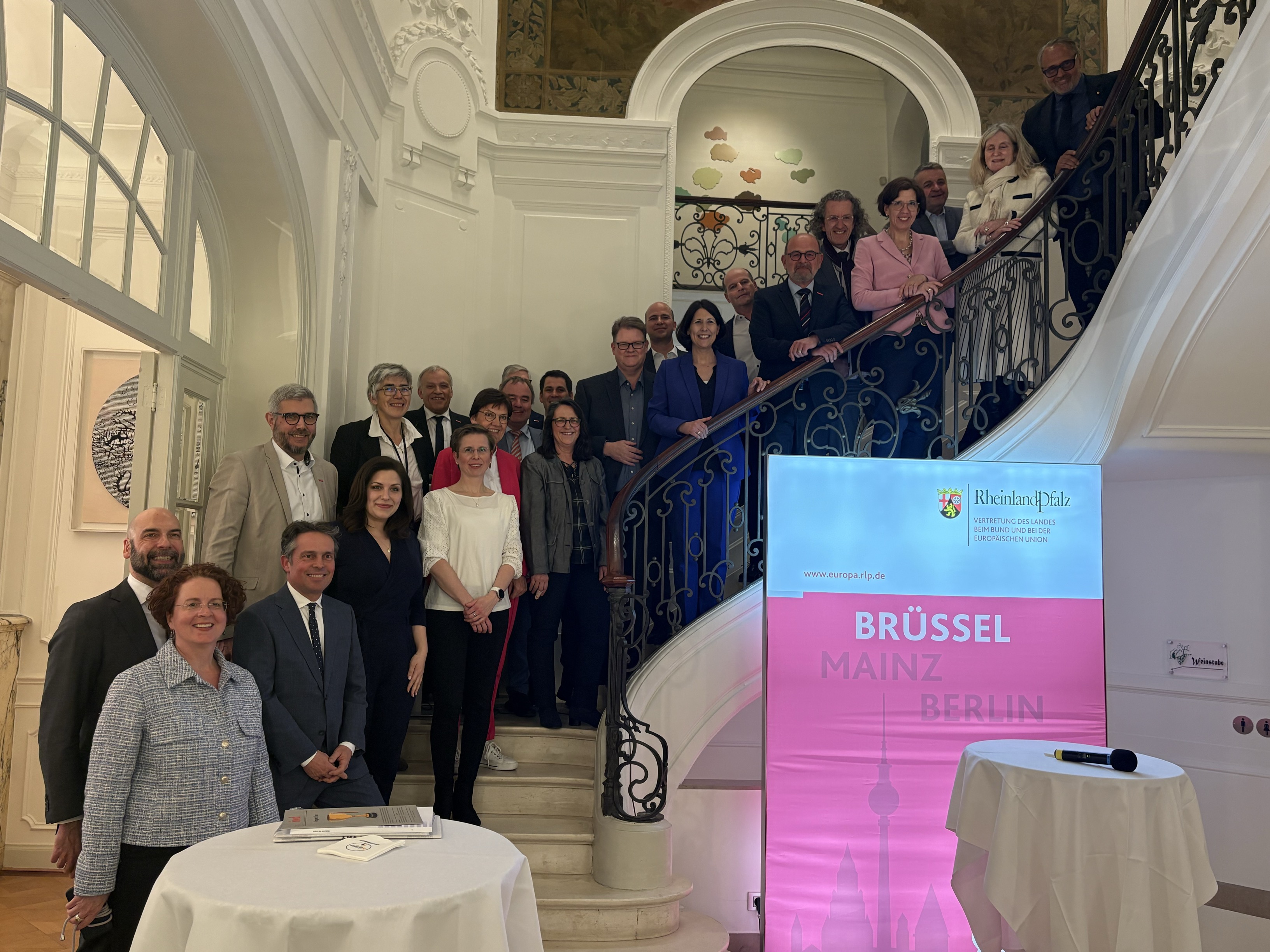 Die Teilnehmerinnen und Teilnehmer der Veranstaltung in Brüssel. Foto: © Breuer