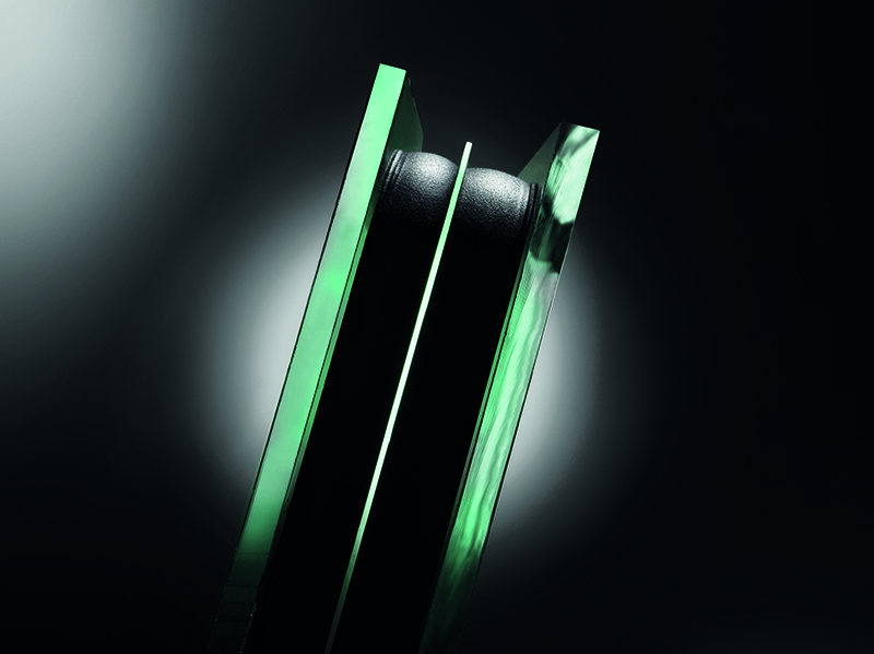 Der thermoplastische Abstandshalter Ködispace 4SG ist optimal geeignet für innovative neue Generationen von Aufbauten wie Thin Triple oder Hybrid-VIGs, die dem Markt den Weg zu ressourcenschonenden, effizienten Lösungen ebnen. Foto: © H.B. Fuller | Kömmerling