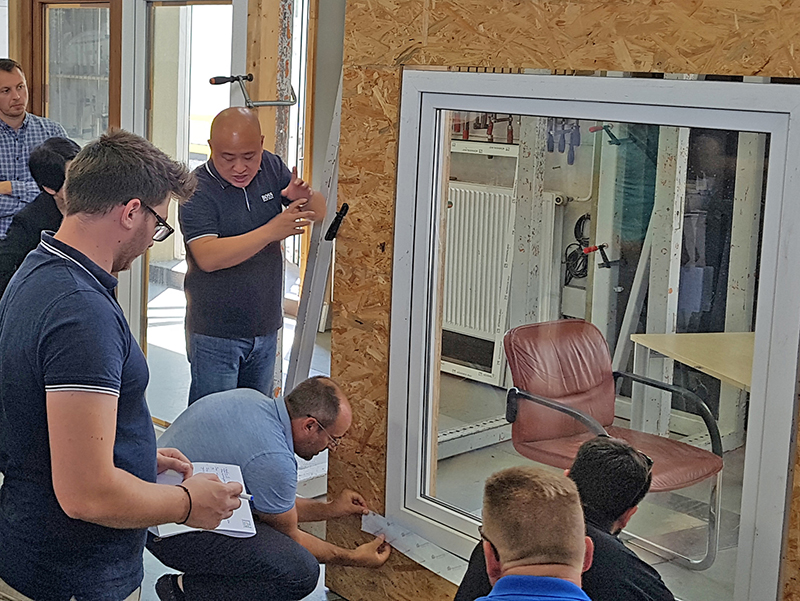 Das Seminar beinhaltet neben dem theoretischen Teil auch viel Zeit für die praktische Anwendung. Foto: © ift Rosenheim