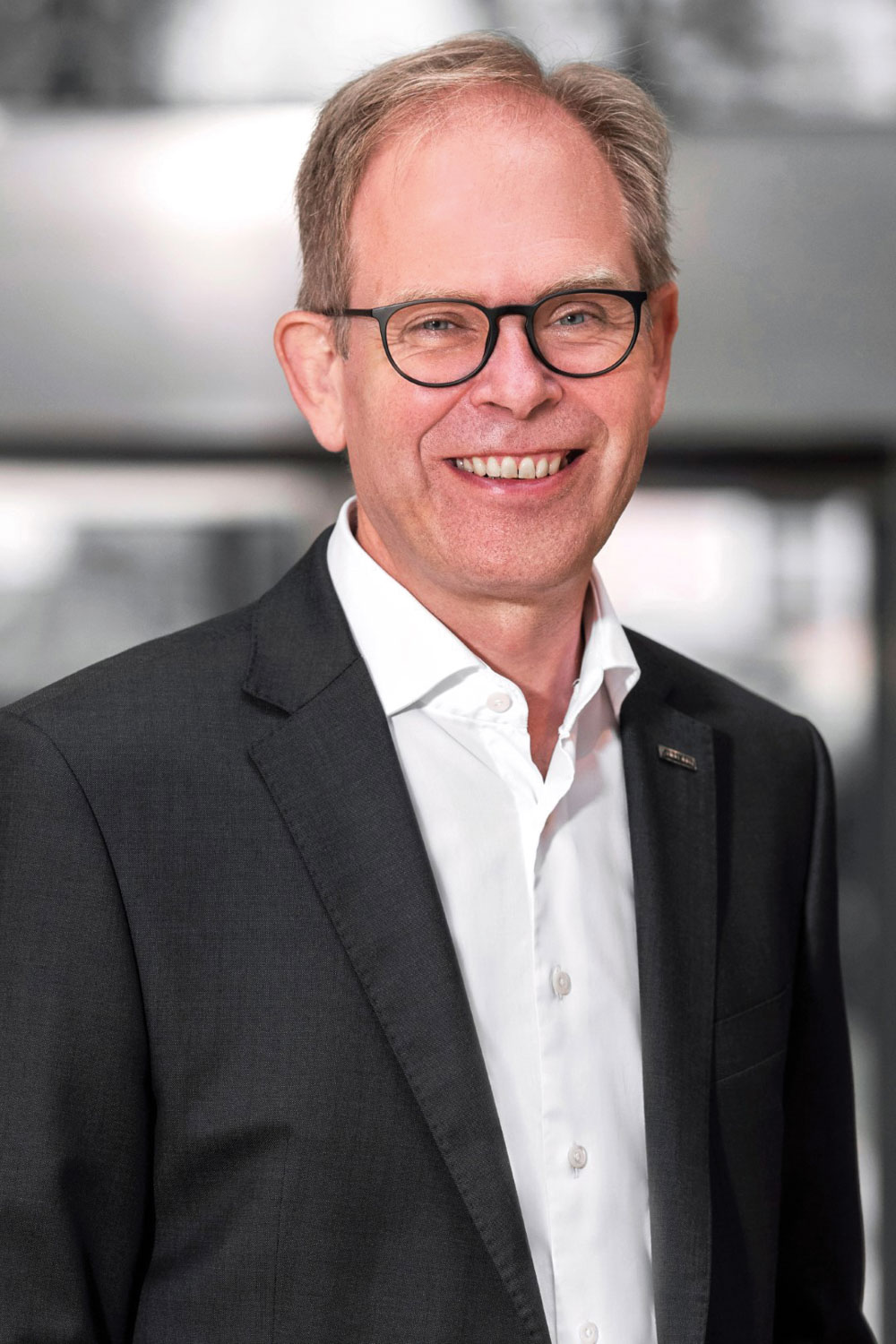 Wir verfolgen eine klare Digitalisierungsstrategie mit dem Ziel, unseren Partnern die tägliche Arbeit so einfach wie möglich zu machen. Klaus Braun Foto: © Alukon