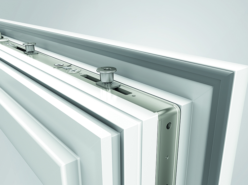 Das Geheimnis des Einbruchschutzes: Sicherheitszapfen fahren ähnlich wie bei einem Tresor in Sicherheitsschließbleche ein. Je höher die Widerstandsklasse, desto mehr Sicherheitszapfen sind in der Regel verbaut. Foto: © Roto Frank Fenster- und Türtechnologie