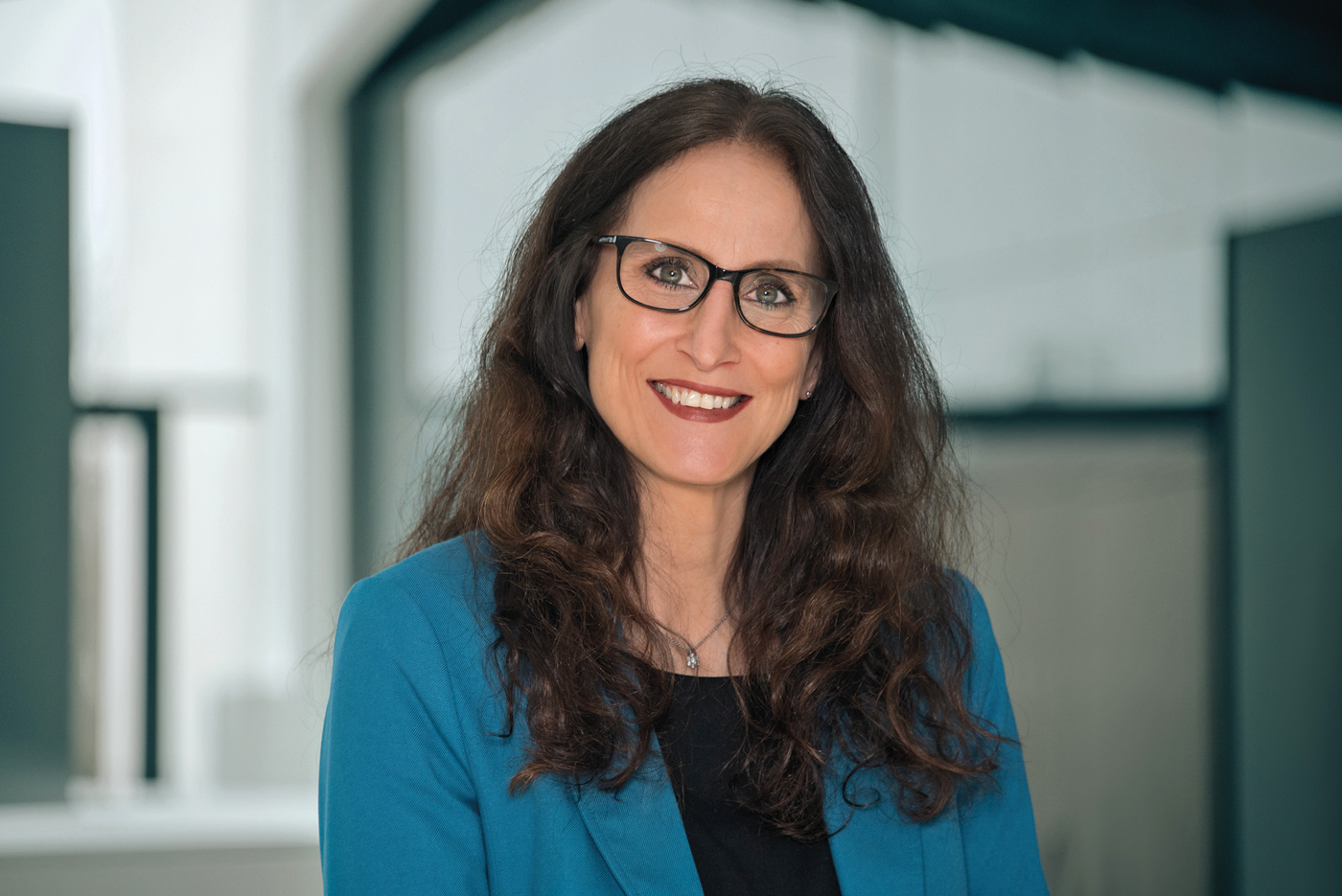 Elke Harrei&szlig;: Unser Rahmenprogramm ist die ideale Erg&auml;nzung zur Messe. Es vermittelt nicht nur fundiertes Fachwissen, sondern auch die M&ouml;glichkeit, sich mit f&uuml;hrenden K&ouml;pfen der Branche auszutauschen. Foto: © Messe Nürnberg