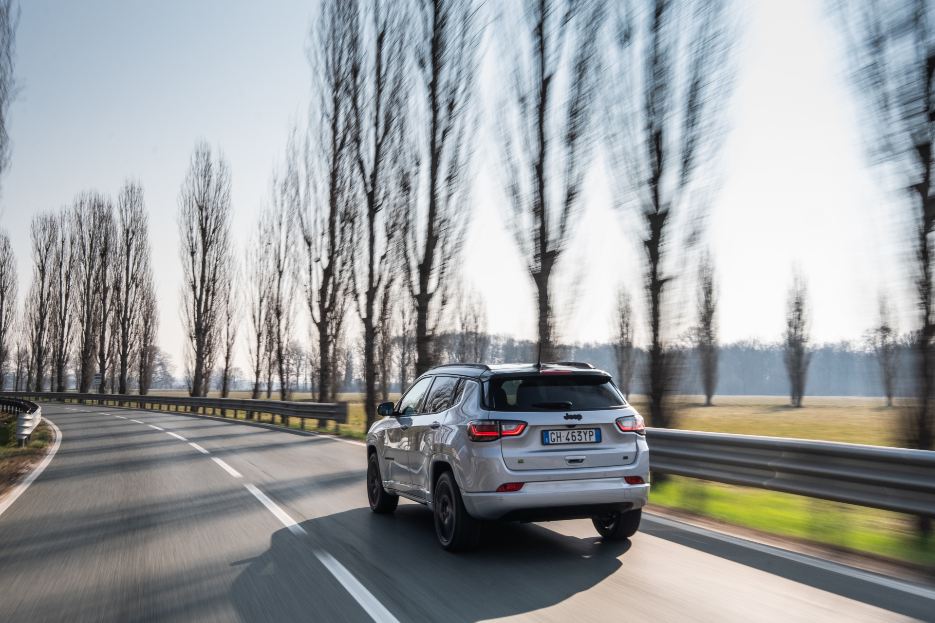 Ein US-Amerikaner mit Italo-Charme: Gebaut wird der Jeep Compass im italienischen Werk Melfi. Foto: © Jeep