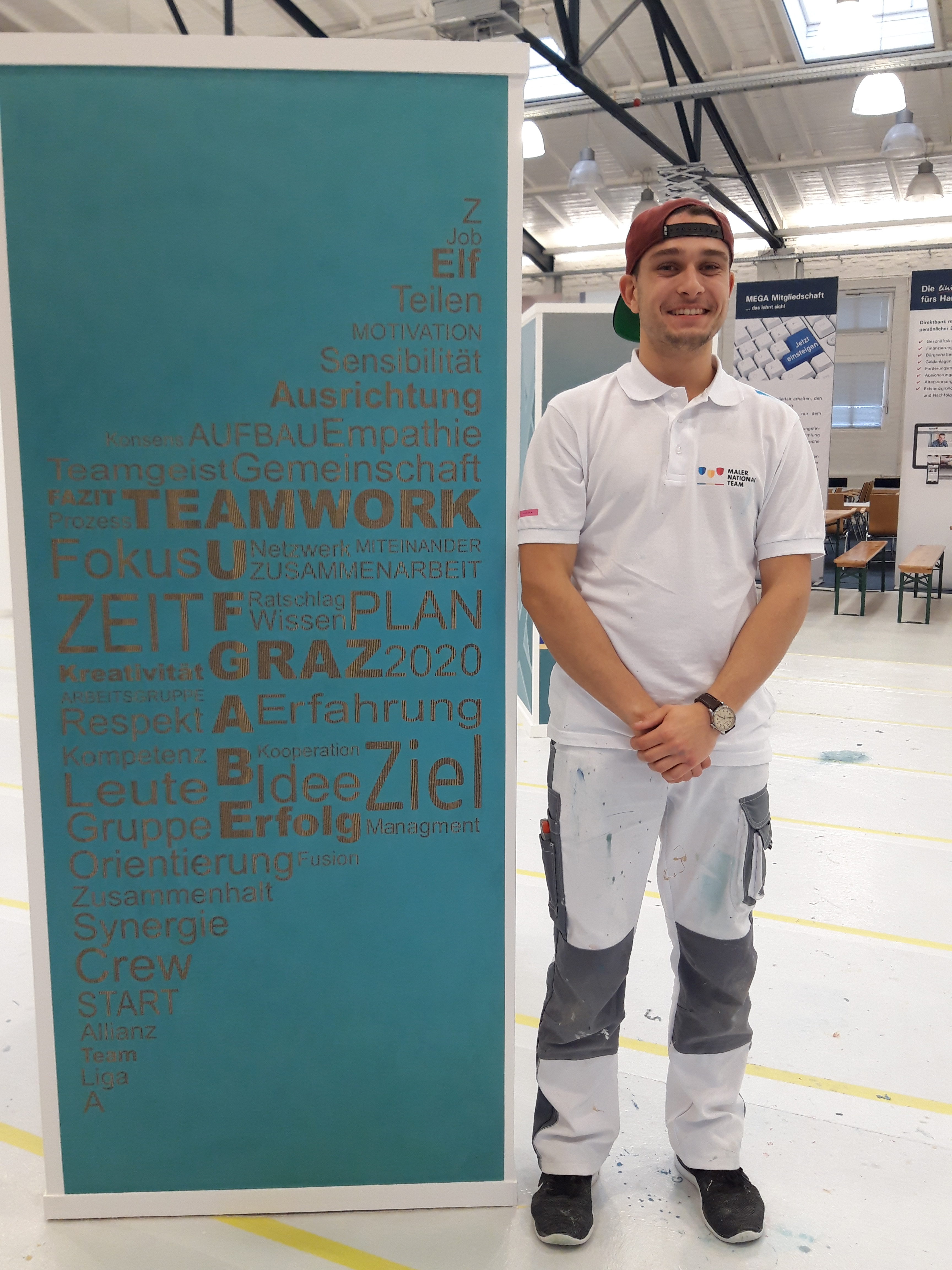 Mit einem hauchdünnen Vorsprung hat sich Hauke Max Eder durchgesetzt und vertritt nun die deutschen Farben bei den EuroSkills 2020. Foto: © Bundesverband Farbe