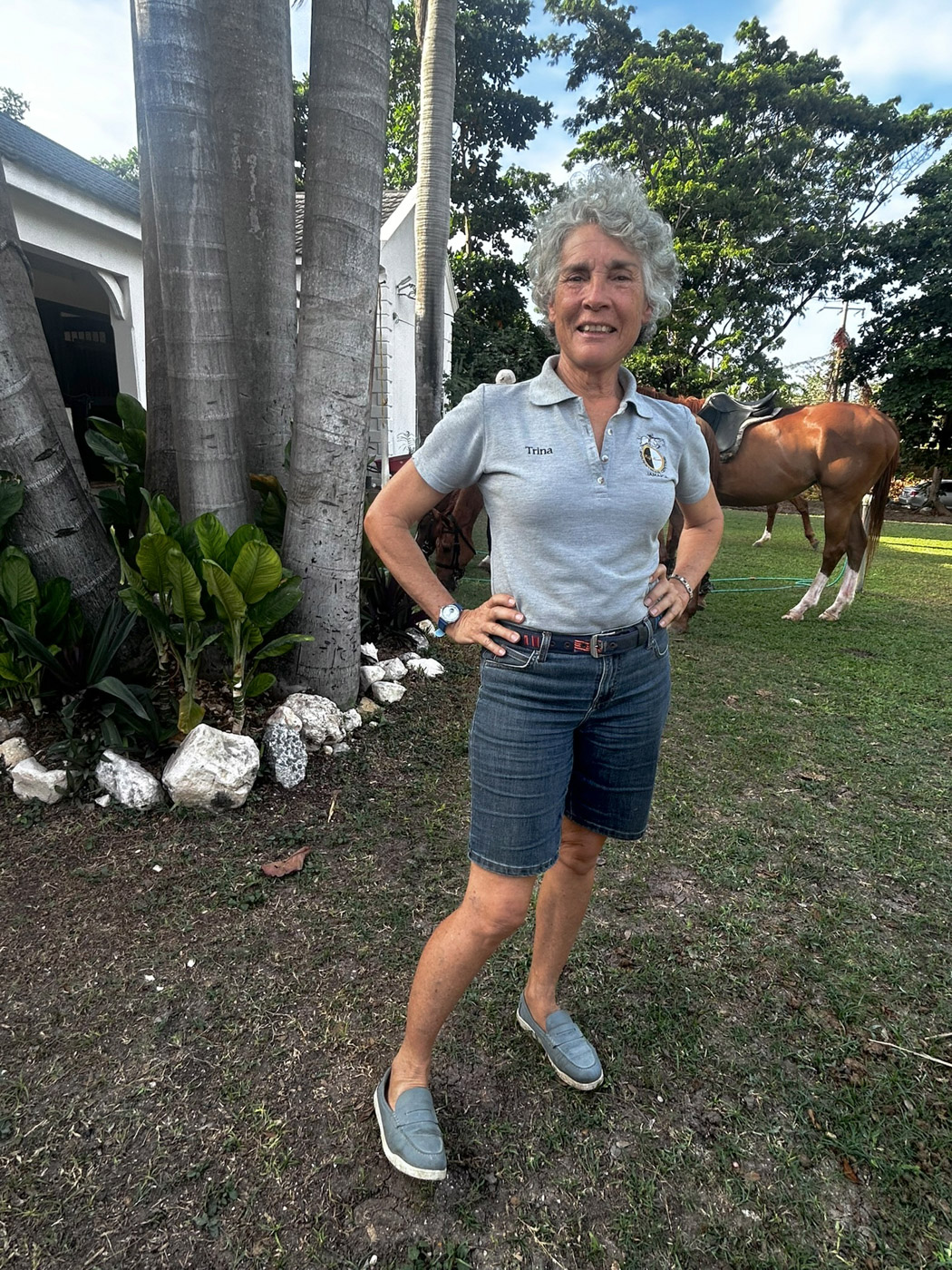 Trina DeLisser ist eine engagierte Tiersch&uuml;tzerin. Auf dem Gel&auml;nde des Half Moon bietet sie Reiterlebnisse f&uuml;r Jung und Alt an. Foto: © DHB