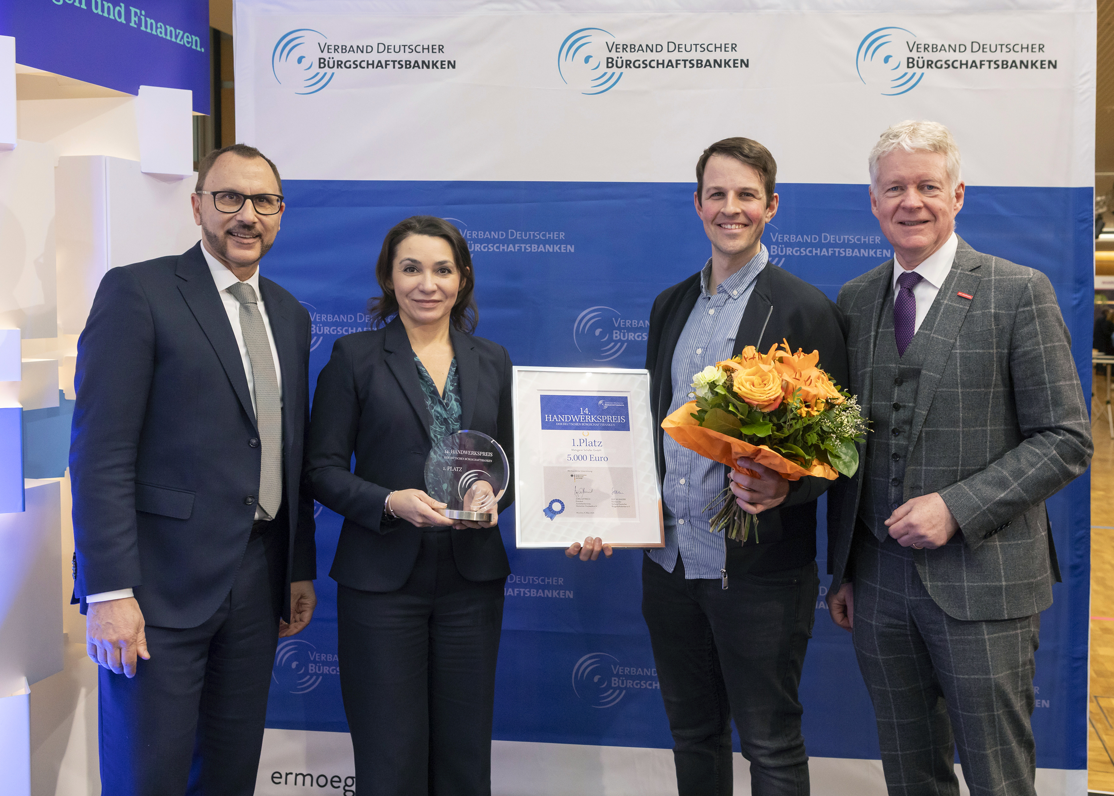 Guy Selbherr, Vorsitzender des VDB, Dr. Janina J&auml;nsch, Abteilungsleiterin Mittelstandspolitik im BMWE, Robin Sch&auml;fer, Metzgerei Sch&auml;fer, Holger Schwannecke, Generalsekret&auml;r des ZDH (von links). Foto: © VDB/Juliane Eirich