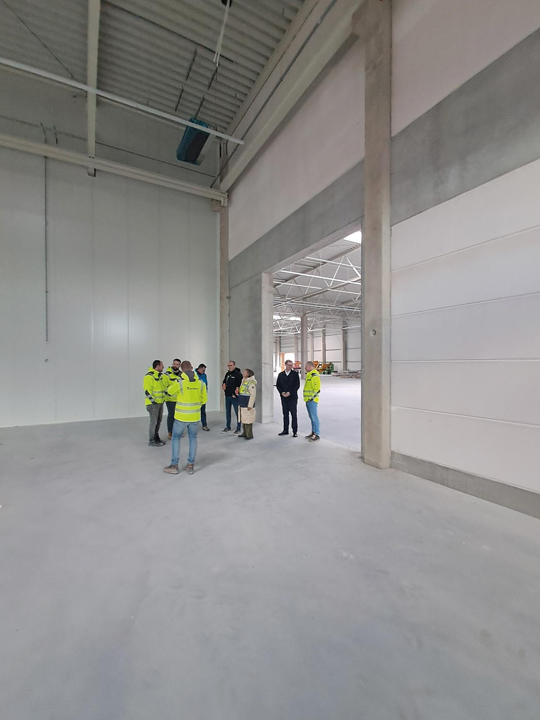 Die Erweiterung schafft zus&auml;tzliche Kapazit&auml;ten f&uuml;r moderne Produktions- und Logistikprozesse. Damit ist der T&uuml;r- und Torhersteller f&uuml;r die Herausforderungen der Zukunft bestens ger&uuml;stet. Foto: © Teckentrup