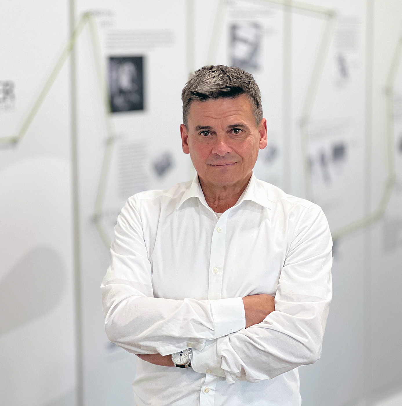 Mit der neuen Generation unserer Antriebe f&uuml;r Tiefgaragen und Industrietore bieten wir eine leistungsstarke und zugleich zuverl&auml;ssige L&ouml;sung f&uuml;r unterschiedliche Einsatzbereiche Frank Kiefer Foto: © Berner Torantriebe