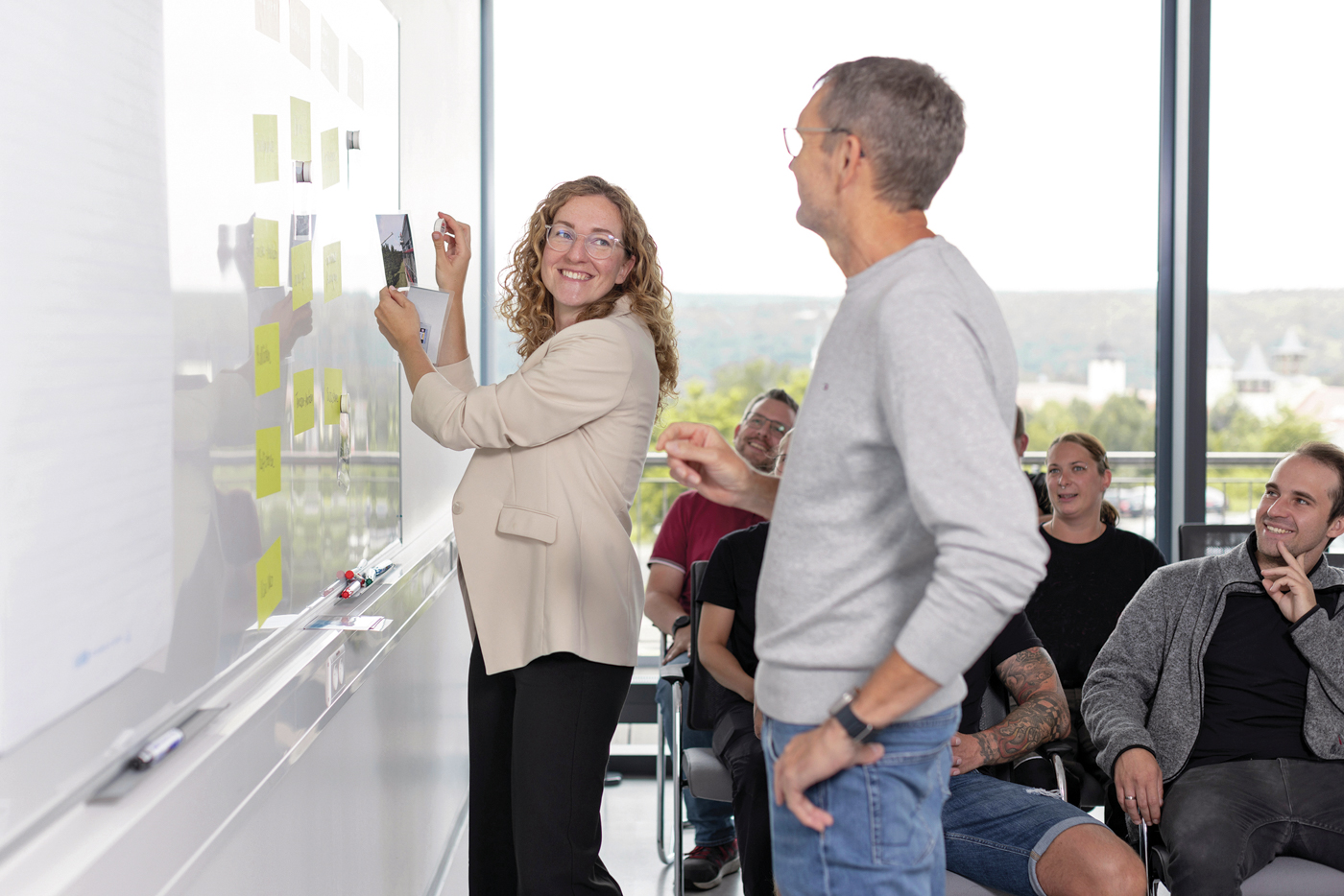 In neun zweit&auml;gigen Modulen erwerben die Teilnehmenden betriebswirtschaftliches Know-how und setzen sich zudem intensiv mit F&uuml;hrungsfragen, Konfliktmanagement und den psychologischen Anforderungen eines Generationswechsels auseinander.  Foto: © Warema