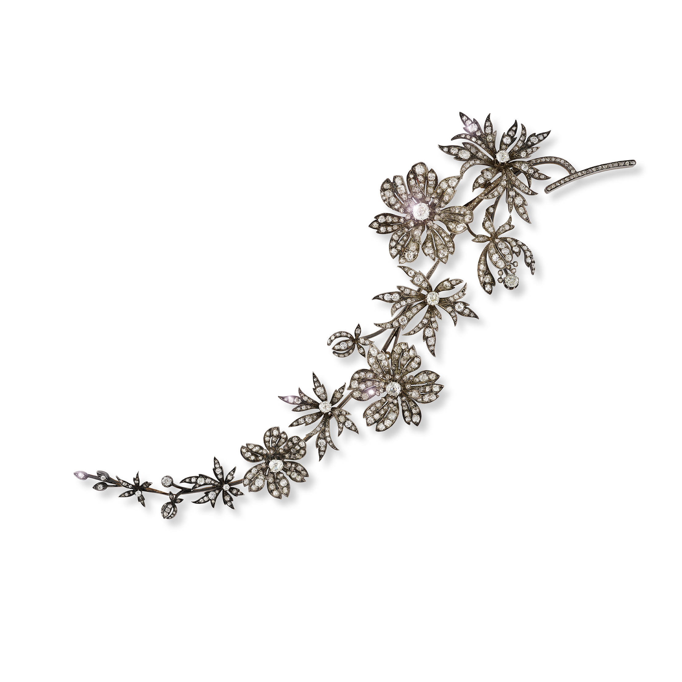 Diamanten und Silber: 'Traine de Corsage' von Alphonse Auger, Paris, um 1890. Leihgabe von Wartski in London. Foto: © Wartski