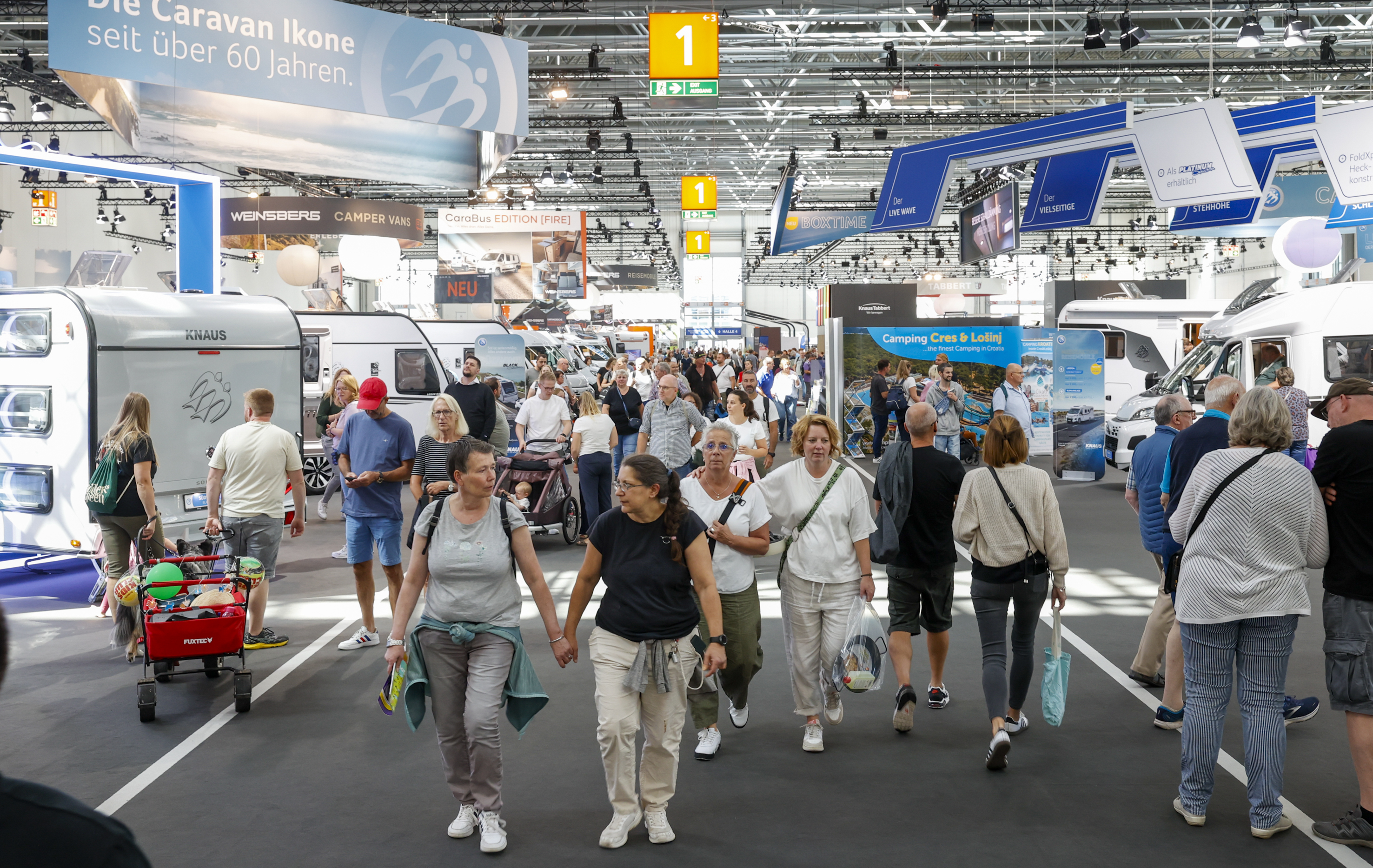 Der CARAVAN SALON 2026 hat f&uuml;r den Caravaning-Interessierten ein passendes Angebot. Foto: © Messe Düsseldorf/ctillmann