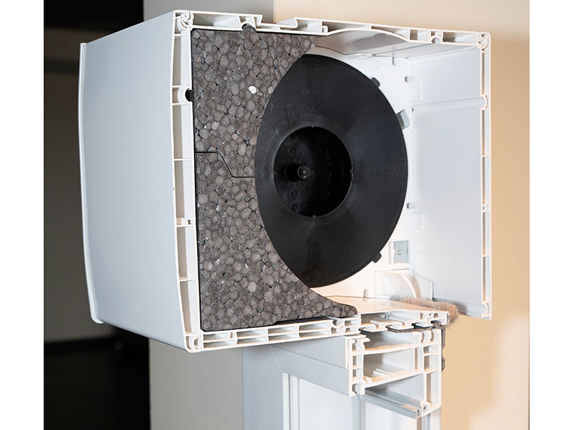 Die leicht abgerundete Designblende im Innenbereich ist in Frankreich Standard. Foto: © DuoTherm