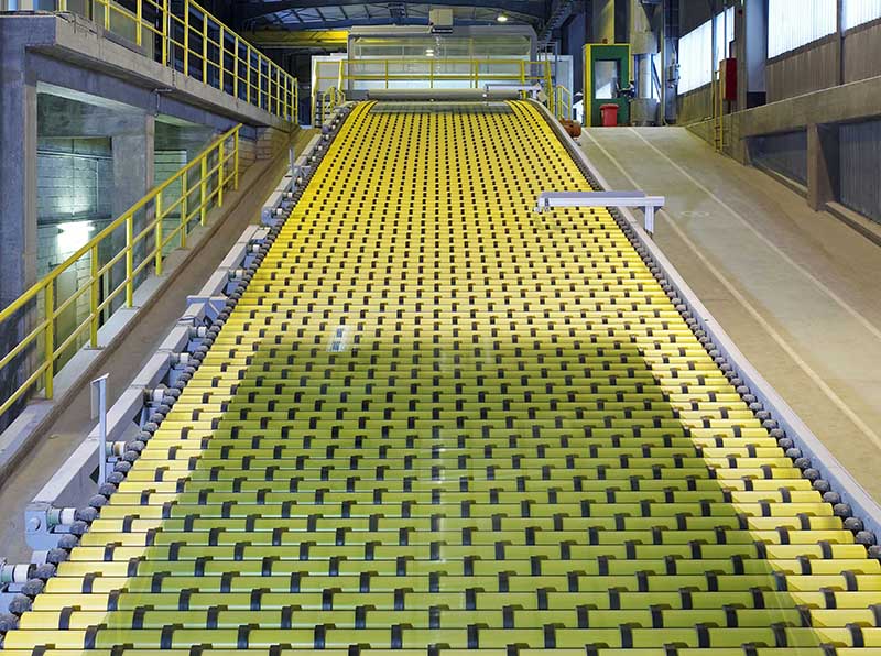 Danach wird es in der Regel zu Isolier- oder Sicherheitsglas verarbeitet. Foto: © BF/Pilkington