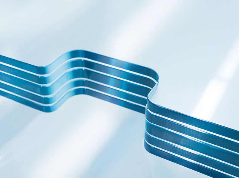 Mit den Spezialfolien von Trosifol lassen sich Funktionsgläser mit Sicherheits-, Schallschutz-, Sonnenschutz und Designfunktionen herstellen. Foto: © Kuraray/Trosifol