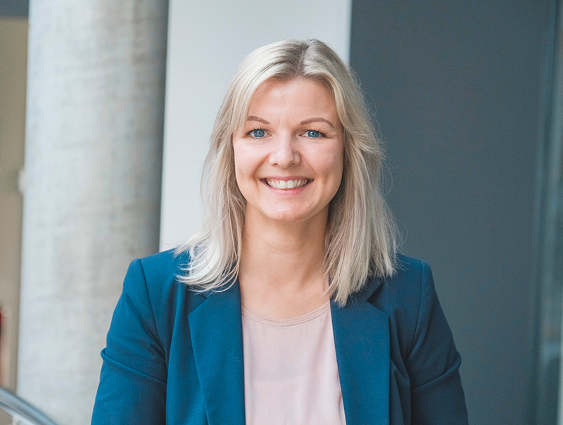 Die größte Herausforderung für uns war bisher eher der unterschiedliche Aktionismus der Länder und Kommunen: Personal-Leiterin Denise Schiffer spricht Klartext im Umgang mit der Pandemie bei German Windows. Foto: © GW German Windows, Südlohn-Oeding