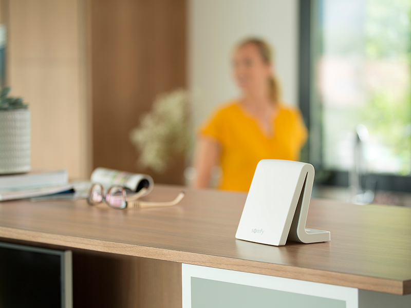Die smarte Steuerungszentrale von Somfy ist ein echter Allrounder: TaHoma ist einfach zu bedienen und flexibel zu erweitern. Foto: © Somfy