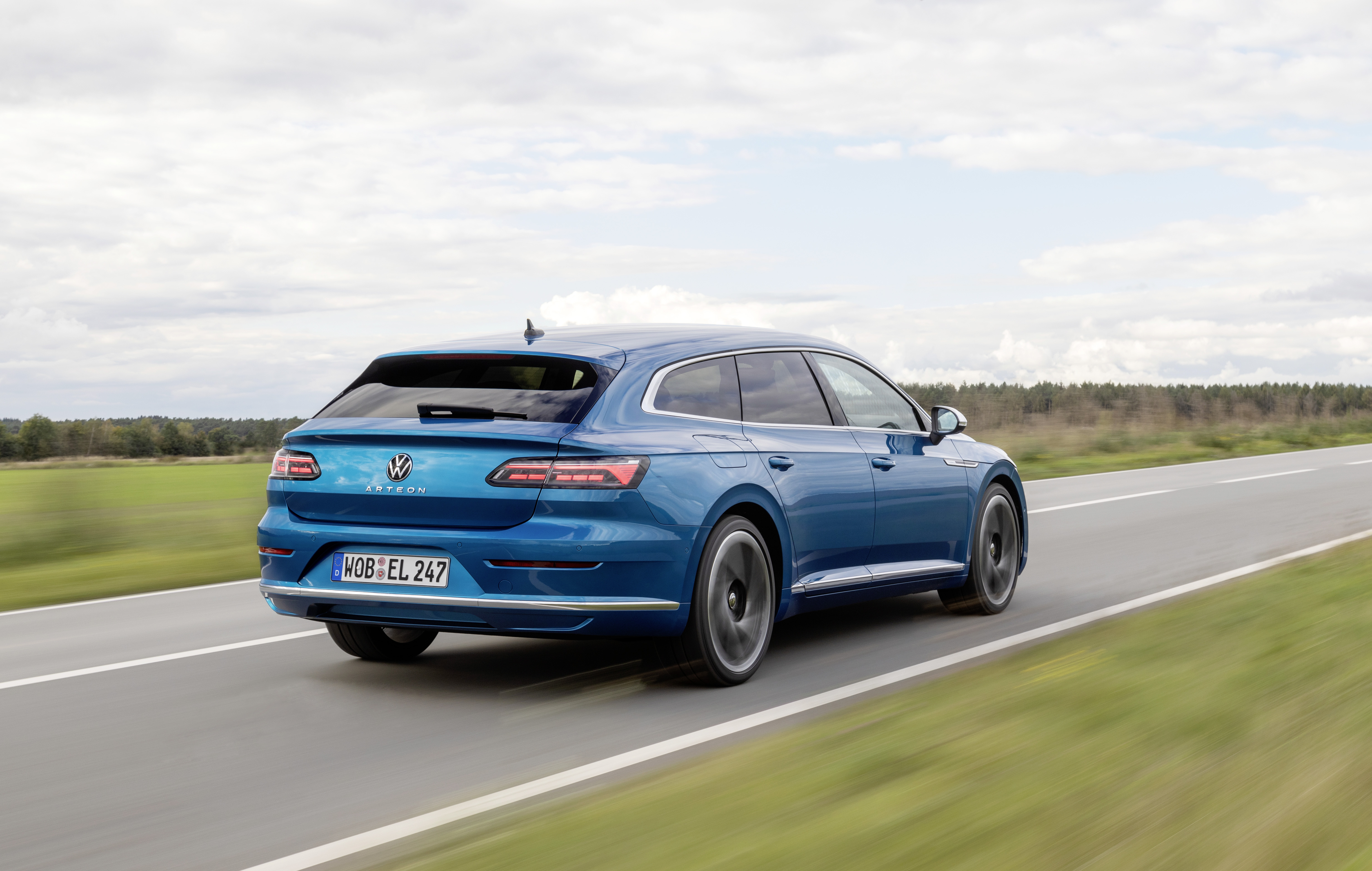 Der neue Arteon Shooting Brake ist kaum teurer als die Limousine. Foto: © VW