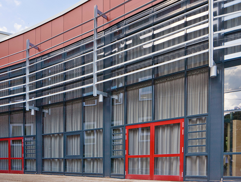 Insbesondere im Bereich der Fassadensysteme sieht German Windows gesteigerten Beratungsbedarf. So ermöglichen etwa Pfosten-Riegel-Konstruktionen maximale Flexibilität, können aber gerade deshalb auch einschüchternd wirken. Foto: © GM German Windows, Südlohn-Oeding