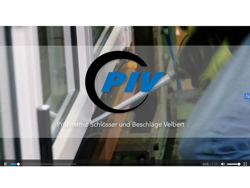 In zirka zweieinhalb Minuten gibt der Film einen Einblick in die Arbeit des PIV. Foto: © Gütegemeinschaft Schlösser und Beschläge