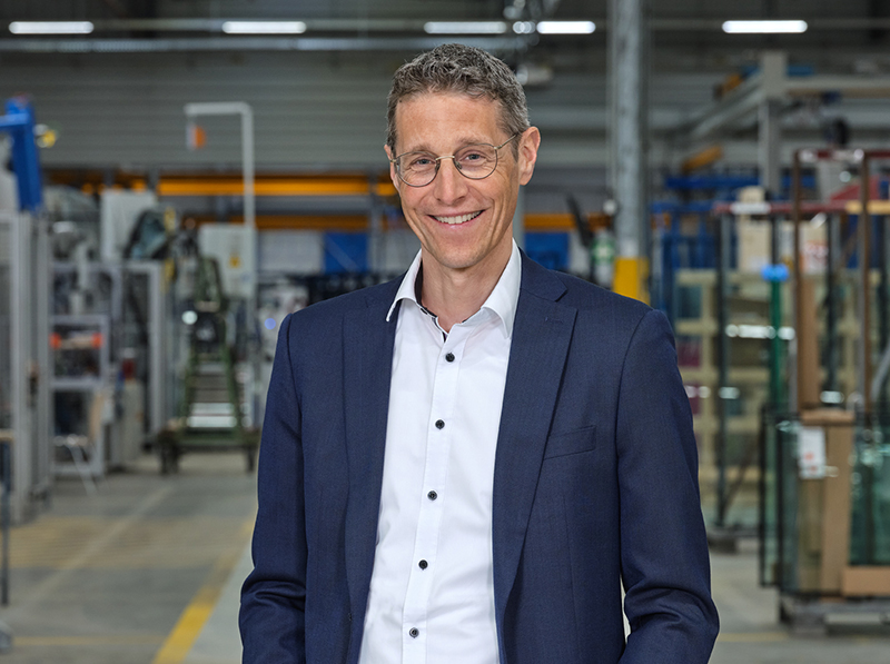 Christoph Mertens, Werksleiter Vetrotech Saint-Gobain Würselen. Foto: © Vetrotech Saint-Gobain / Olaf Rohl