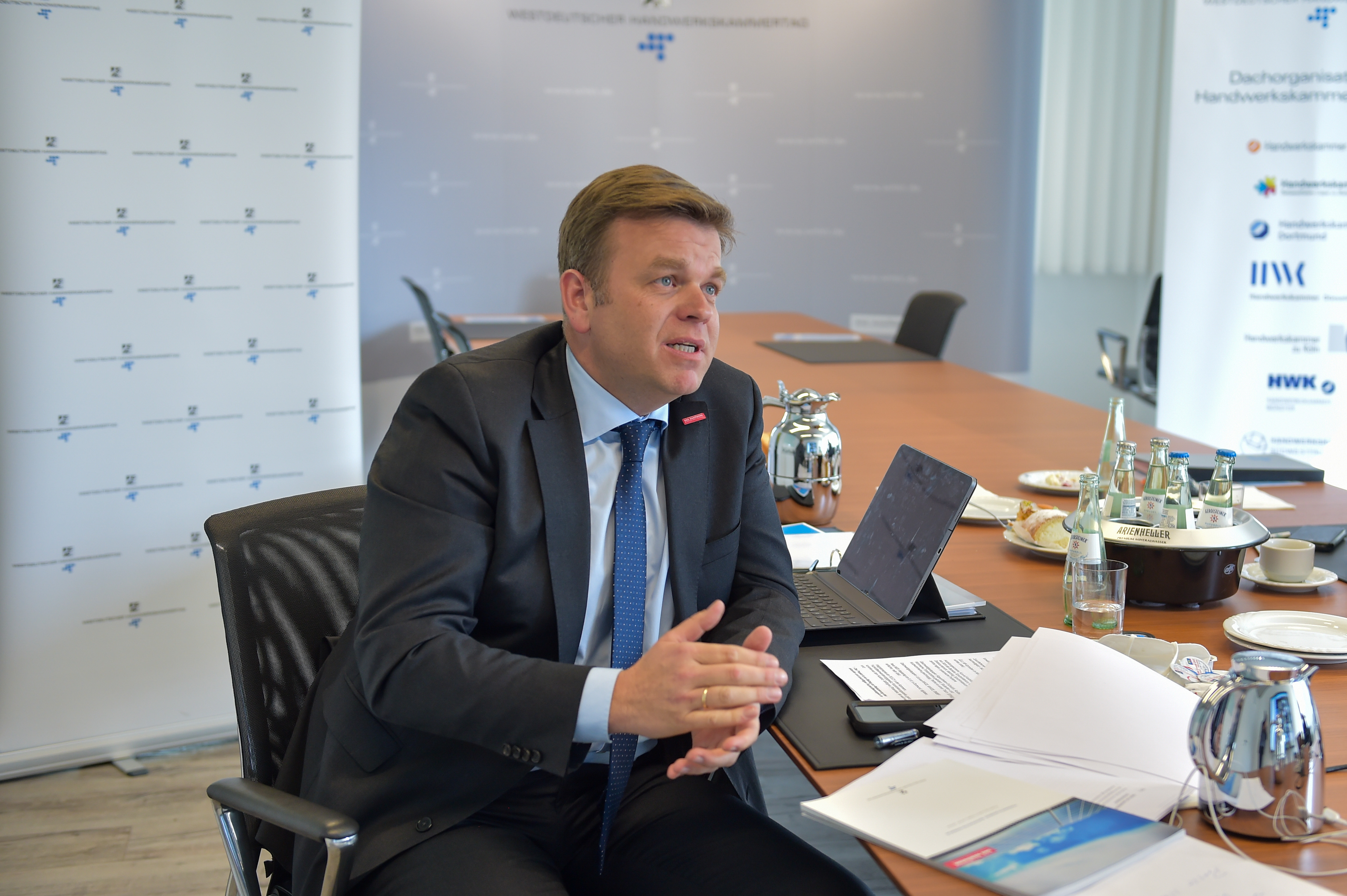 Matthias Heidmeier ist zufrieden mit der Zusammenarbeit des Handwerks mit der Landesregierung während der Corona-Pandemie. Foto: © Rolf Göbels/WHKT