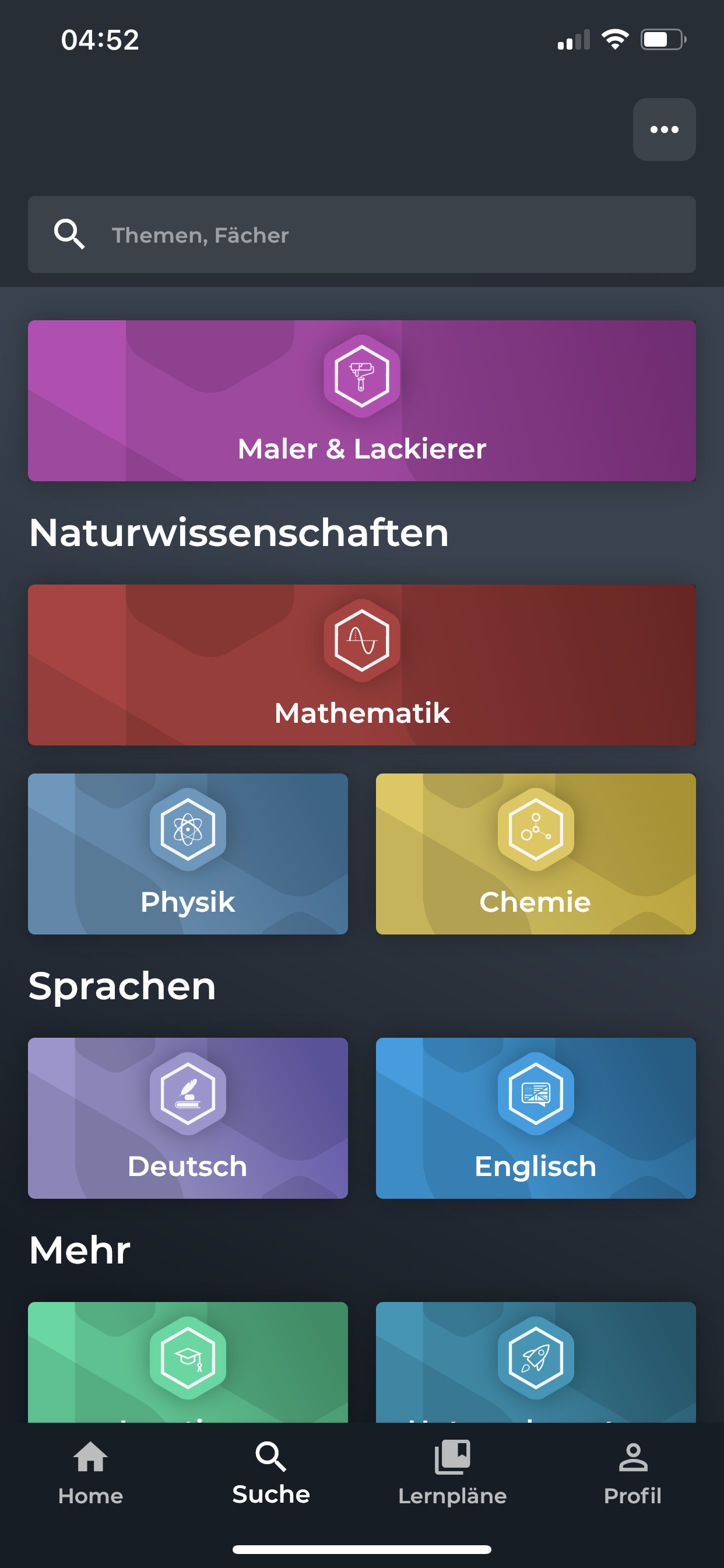 simpleclub lässt Studenten oder Meisterschüler den Content für die Ausbildungsberufe erstellen. Um die Inhalte zu prüfen, werden aber auch externe Fachleute hinzugezogen. Foto: © simpleclub