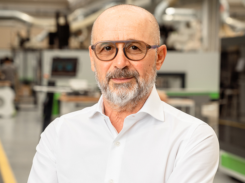 Roberto Selci, CEO der Biesse Group, sieht in der Internationalisierung seines Unternehmens einen Schlüssel für die erfolgreiche Entwicklung. 85 Prozent des Umsatzes der BiesseGroup werden im Ausland erwirtschaftet. Foto: © Biesse Group