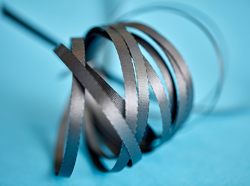 Das besonders haltbare Aufzugsband wurde beim R+T Innovationspreis mit Bronze ausgezeichnet. Foto: © Julius Koch GmbH