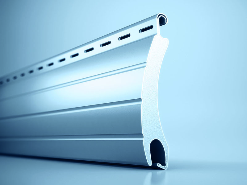 Für vorkonfektionierte heroal Ready Fertigelemente im Bereich der Vorbaurollläden stehen ab sofort weitere Stabvarianten zur Verfügung: neu hinzugekommen sind die Rollladenstäbe heroal RS 38 und heroal RS 42 sowie der Sicherheitsrollladenstab heroal RS 55 SL (siehe Bild). Foto: © heroal