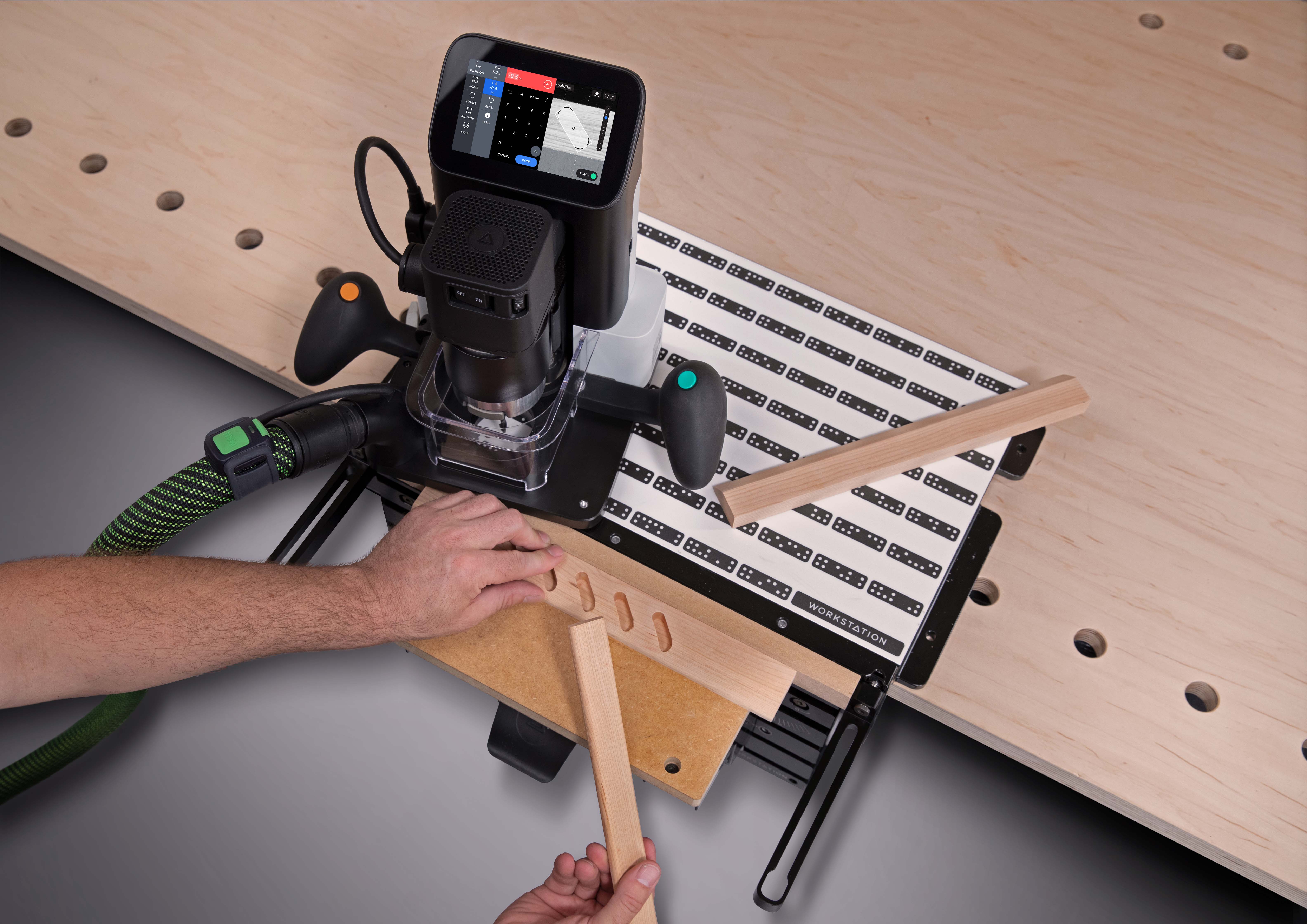 In Verbindung mit der Workstation kostet die Shaper Origin 3.190 Euro netto. Foto: © Shaper Tools GmbH