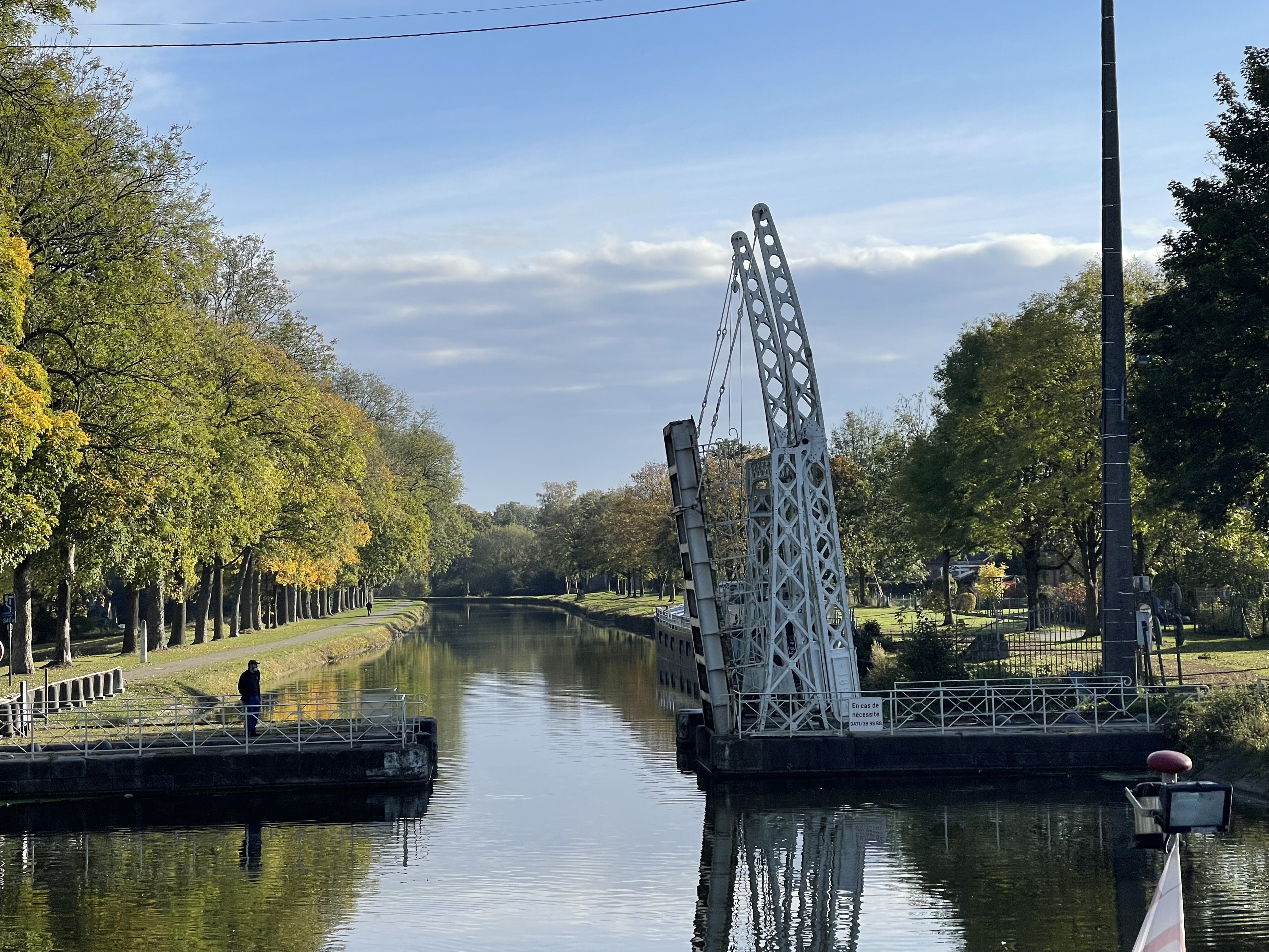 Die alte Zugbrücke von Bracquegnies auf dem Canal du Centre historique in Strépy-Thieu bei Mons. Foto: © Wolfgang Weitzdörfer