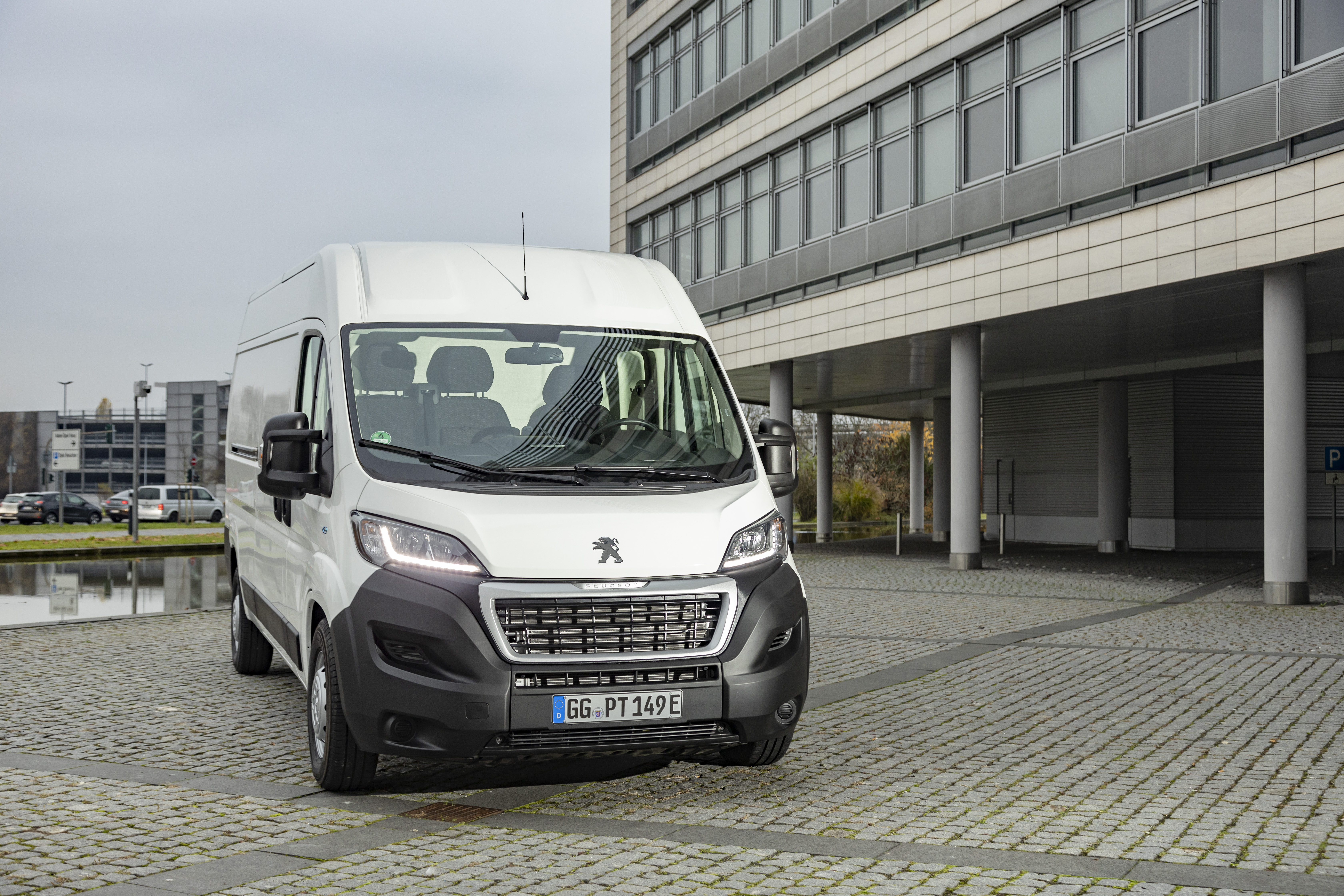 Der neue Peugeot e-Boxer Foto: © Peugeot/Alexander Heimann